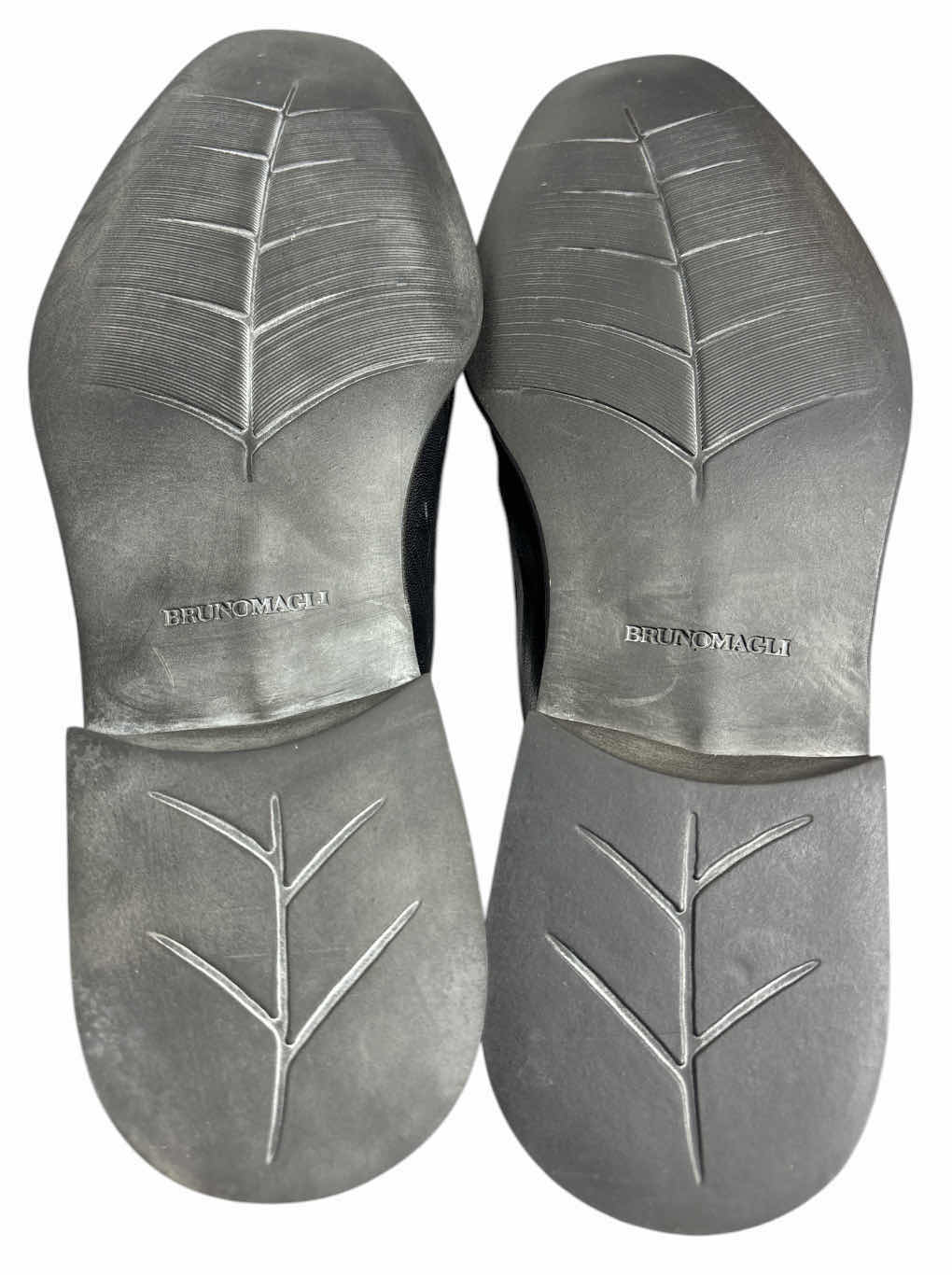 Photo 1 of MENS BRUNO MAGLI LUCIANO LEATHER LOAFER (SIZE 12)