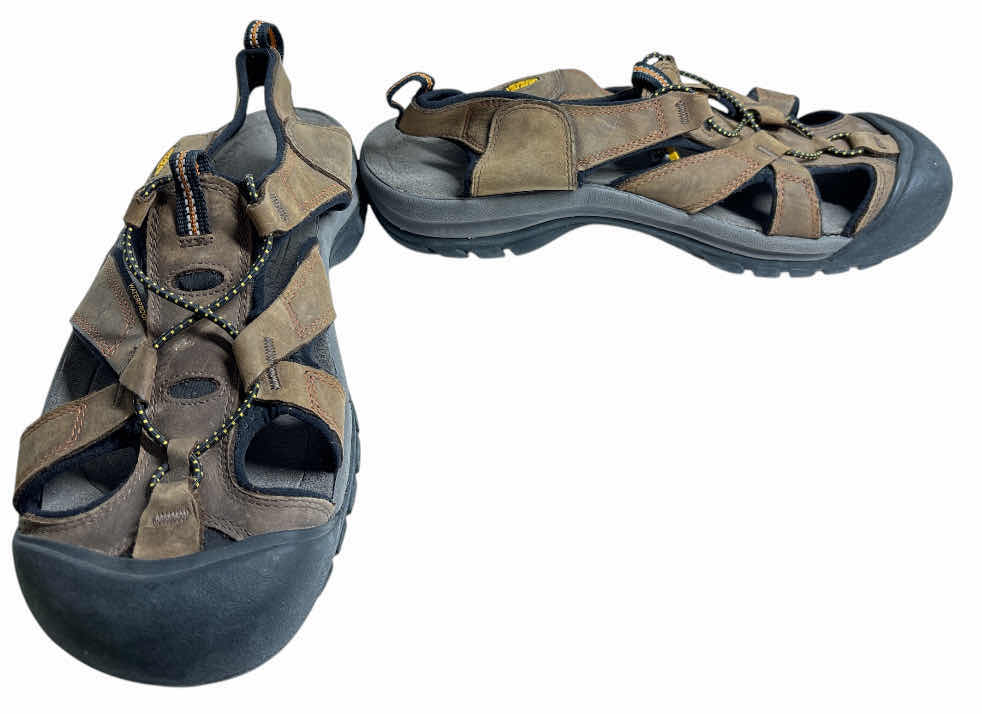 Photo 1 of MENS KEEN VENICE WATERPROOF SANDAL (SIZE 12)