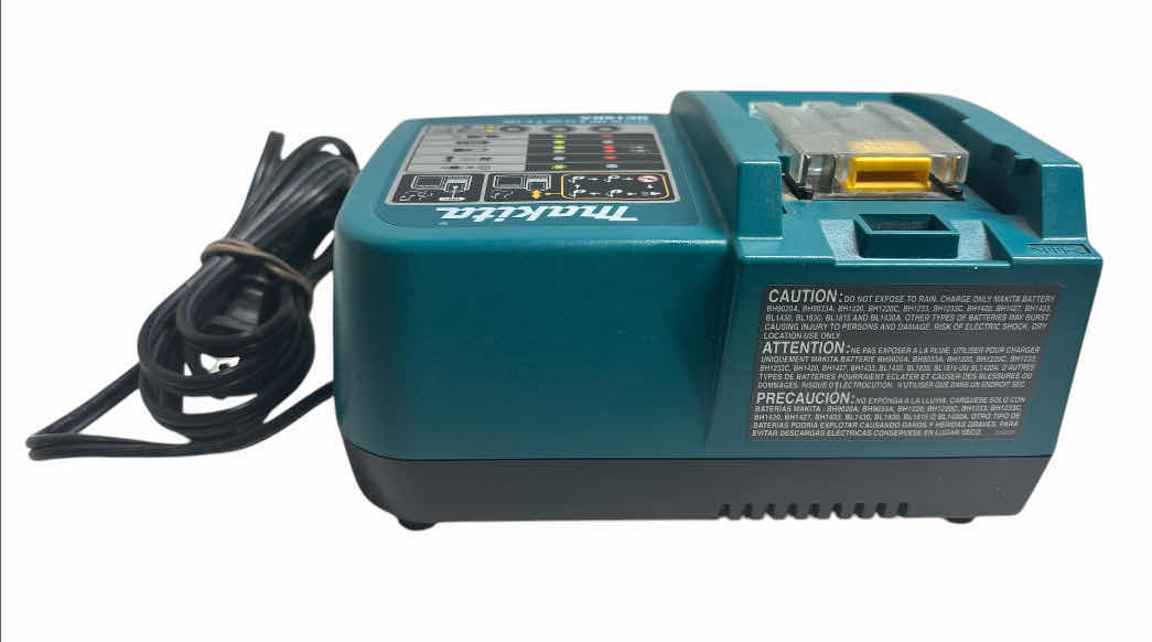Photo 1 of MAKITA 120V FAST CHARGER, Ni-MH & Li-ion 7.2-18V (DC18RA)
