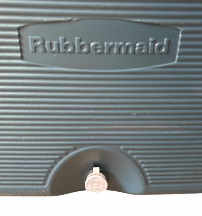 Photo 1 of RUBBERMAID 67 QT WHEELED COOLER ICE CHEST W DOUBLE LID