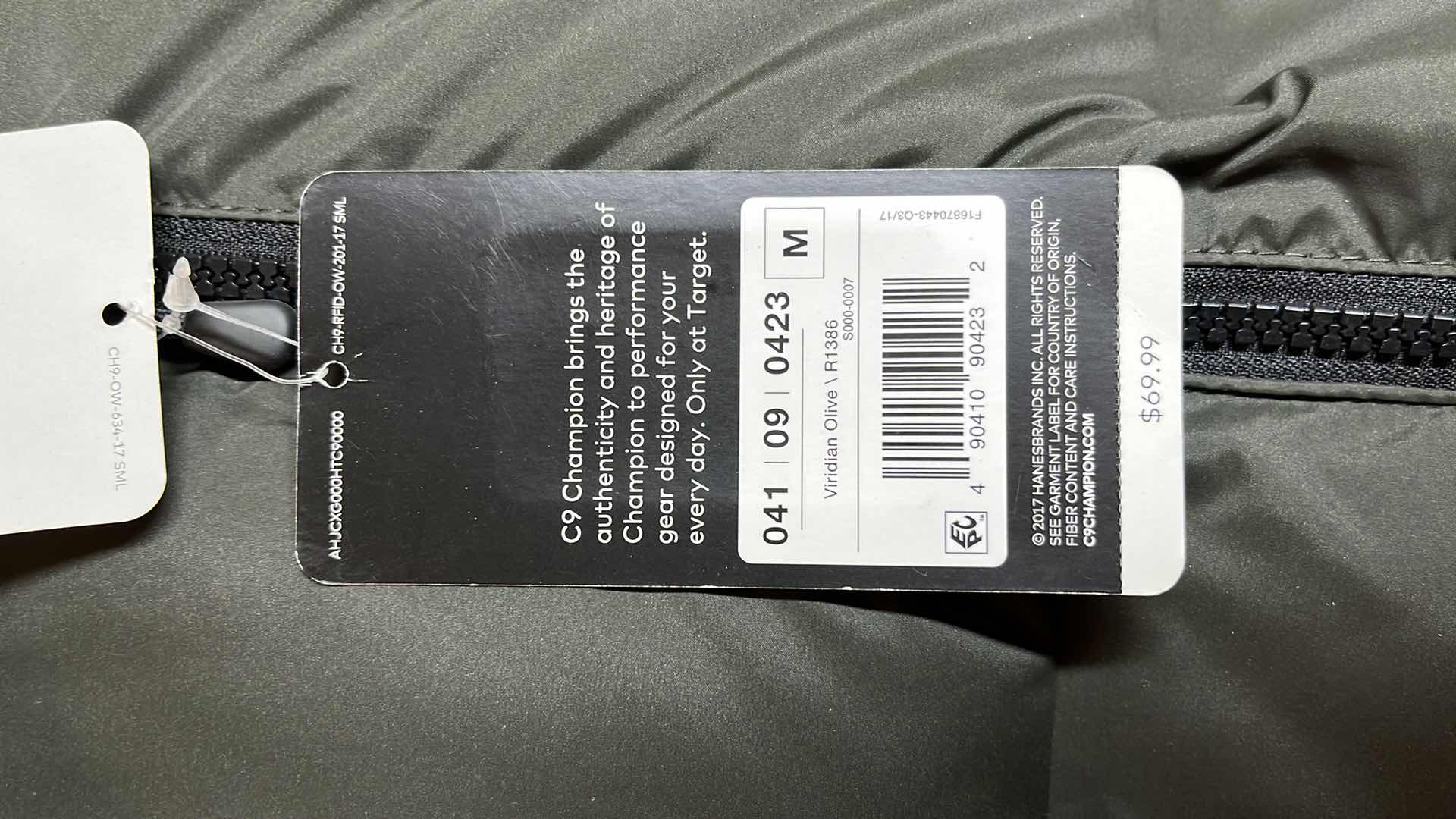 Photo 1 of NEW CHAMPION VIRIDIAN OLIVE GREEN HOODED PUFFER JACKET MENS SIZE M