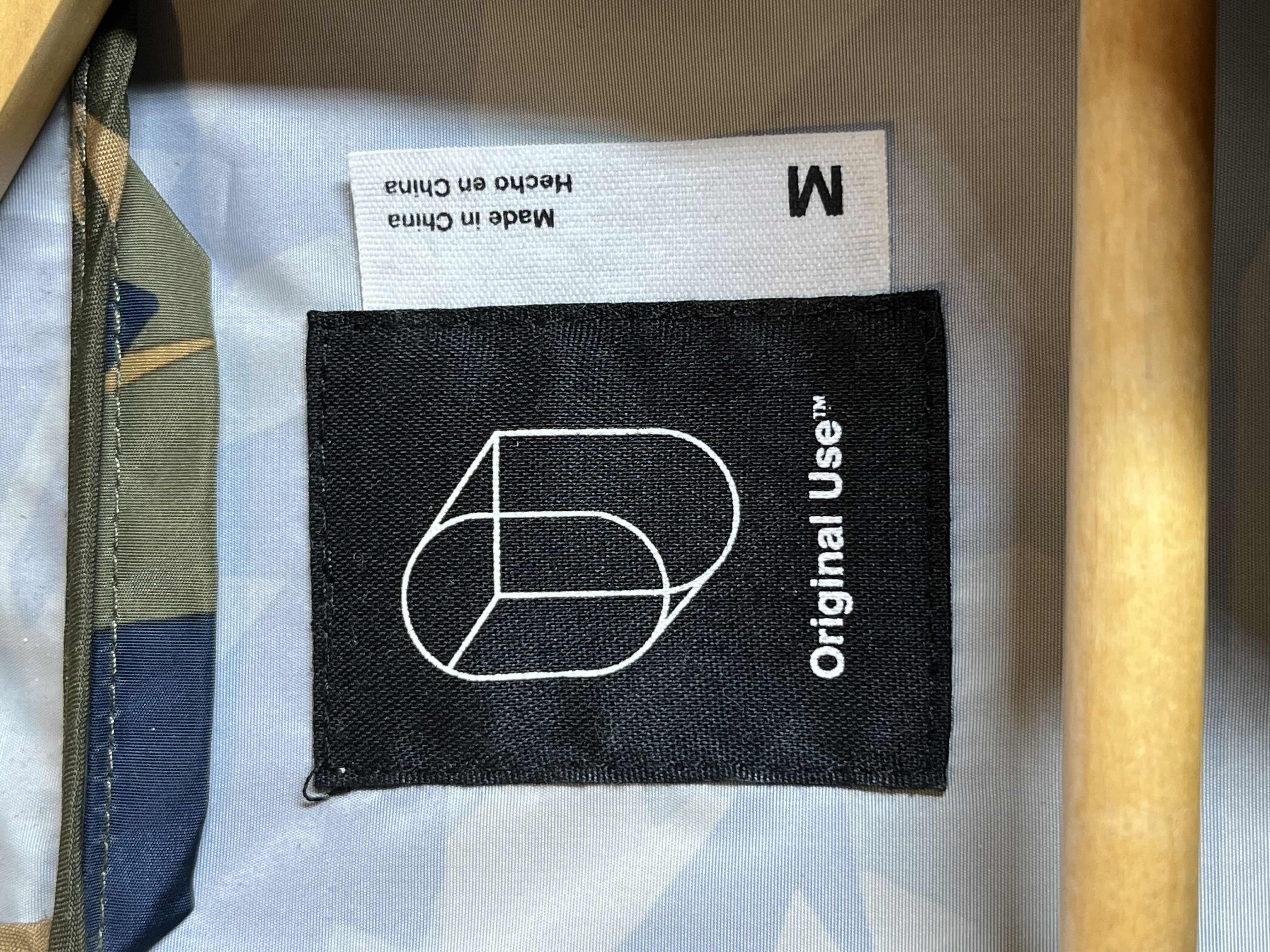 Photo 1 of ORIGINAL USE UNIQUE CAMO PRINT HOODED WINDBREAKER JACKET MENS SIZE M