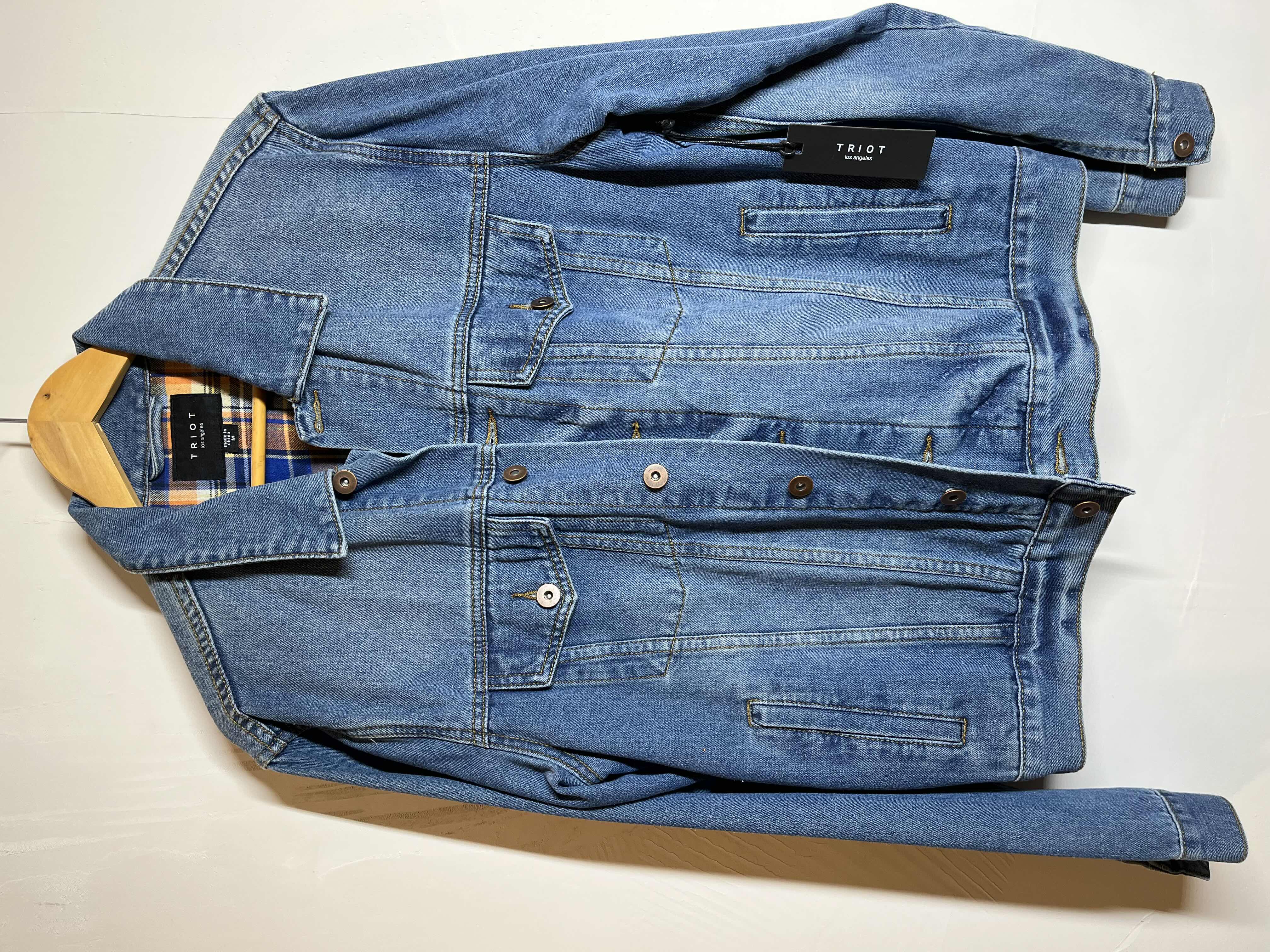 Photo 1 of NEW TRIOT LOS ANGELES DENIM JACKET MENS SIZE M