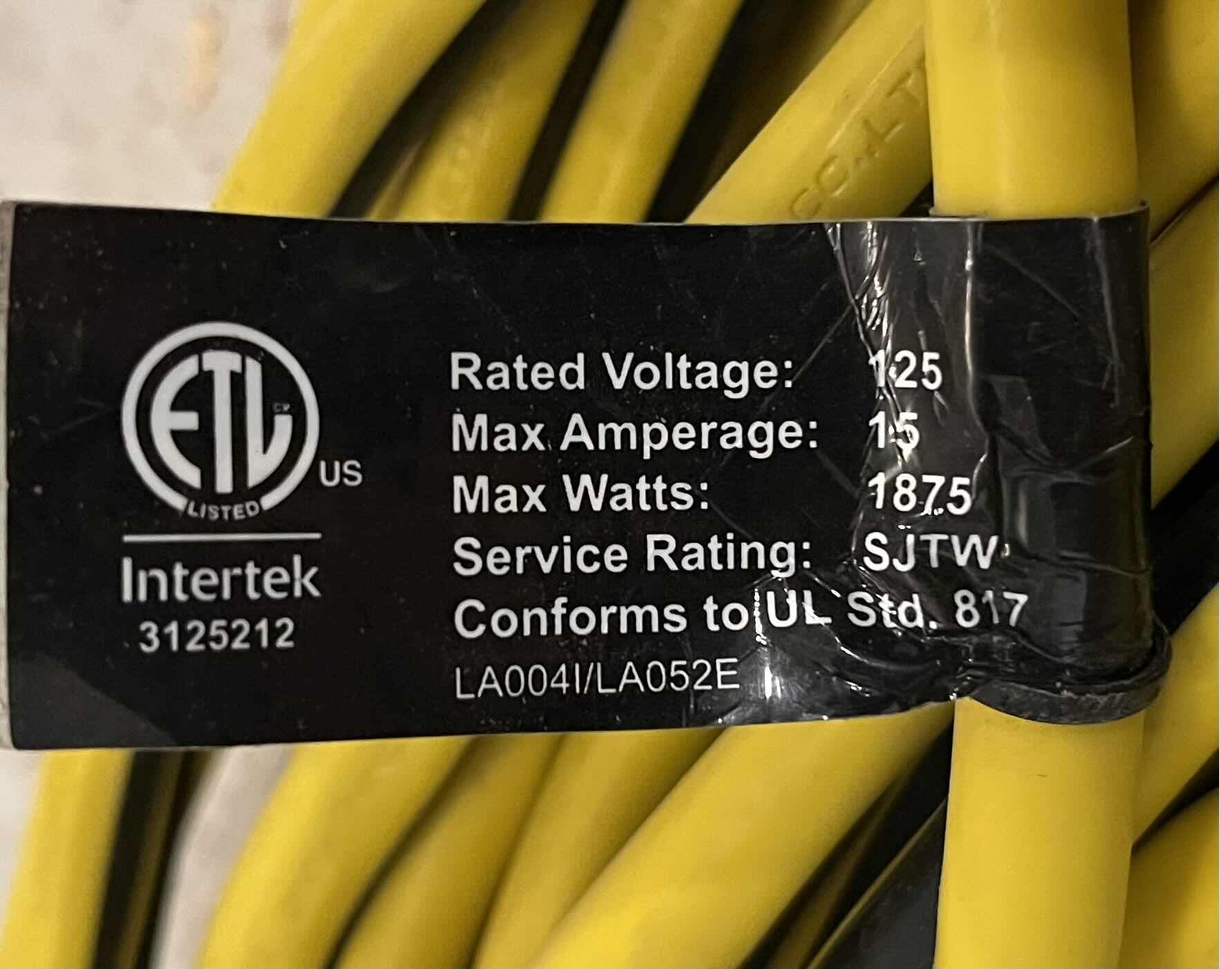 Photo 1 of VANGUARD TRIPLE TAP 12/3 GAUGE EXTENSION CORD 100’