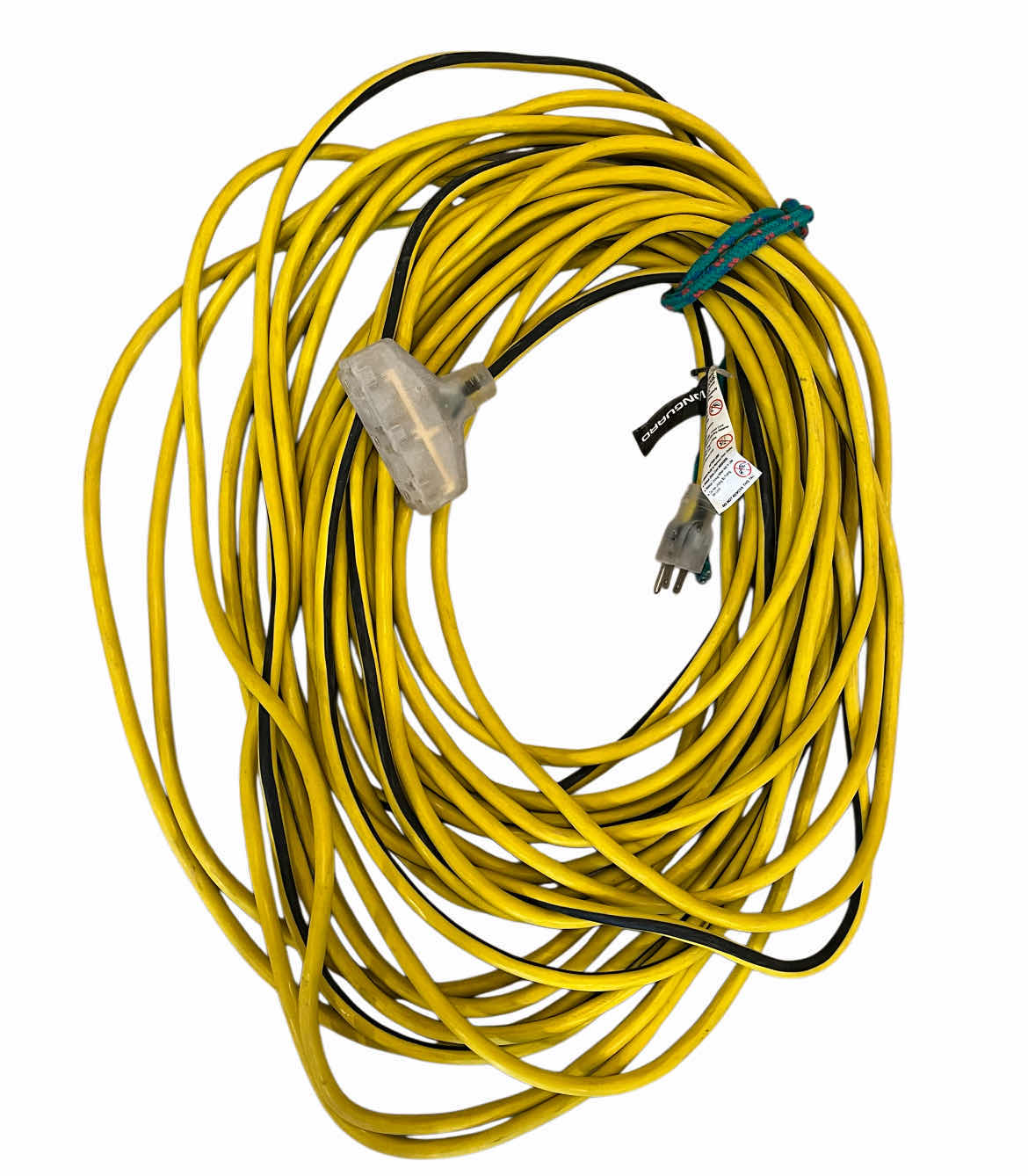 Photo 1 of VANGUARD TRIPLE TAP 12/3 GAUGE EXTENSION CORD 100’