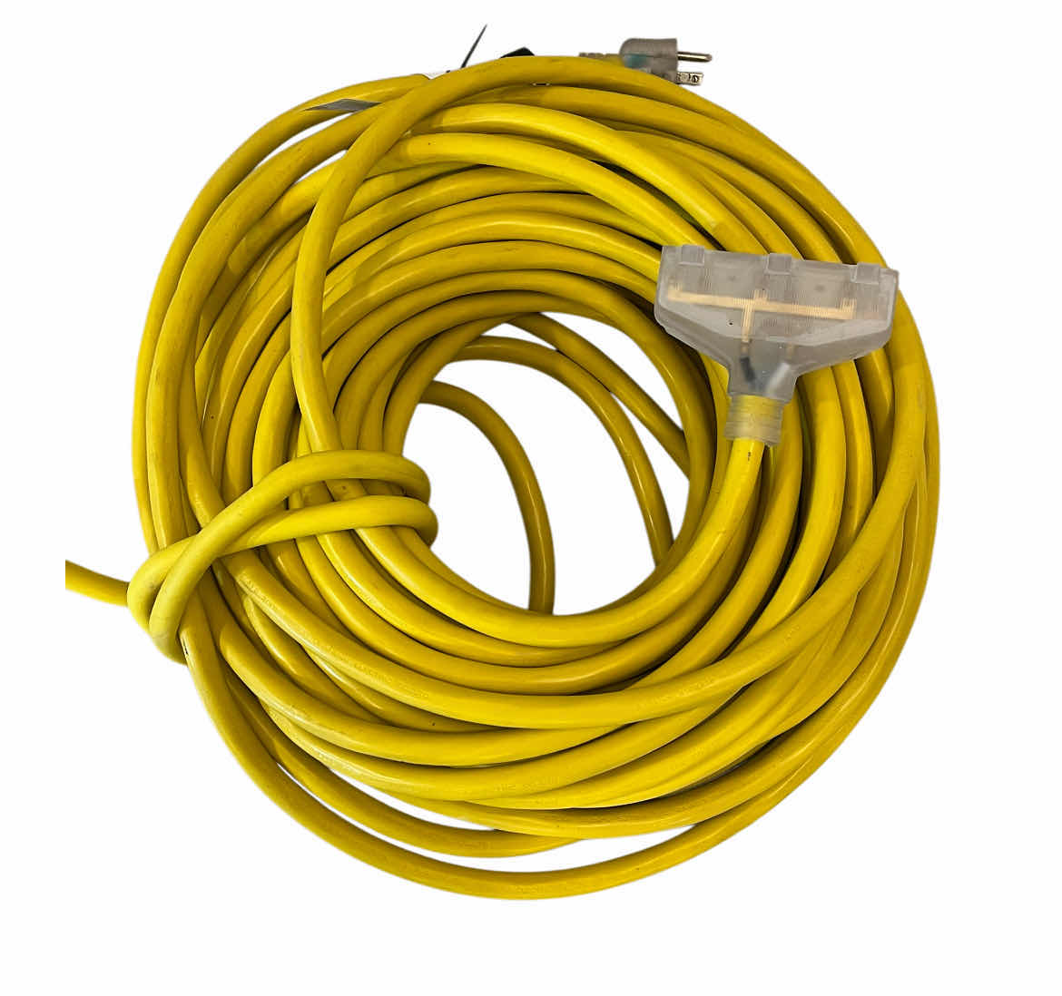 Photo 1 of VANGUARD TRIPLE TAP 10/3 GAUGE EXTENSION CORD 100’