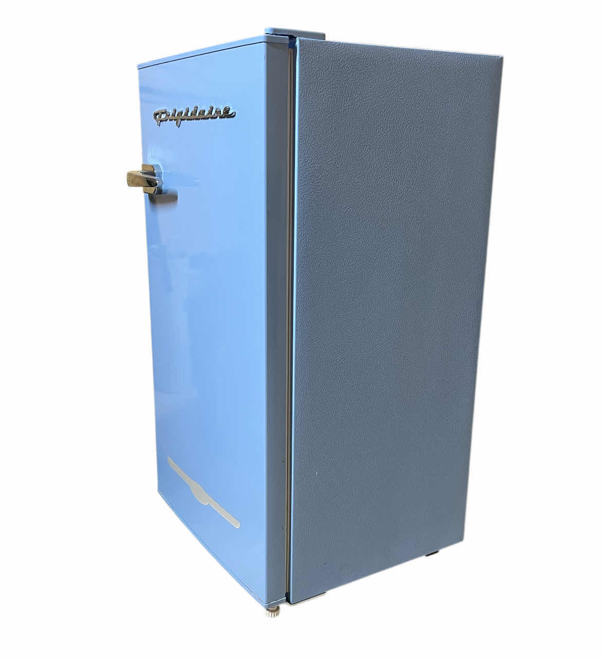 Photo 3 of FRIGIDAIRE RETRO STYLE SKY BLUE MINI REFRIGERATOR MODEL EFR376-B-BLUE-6COM