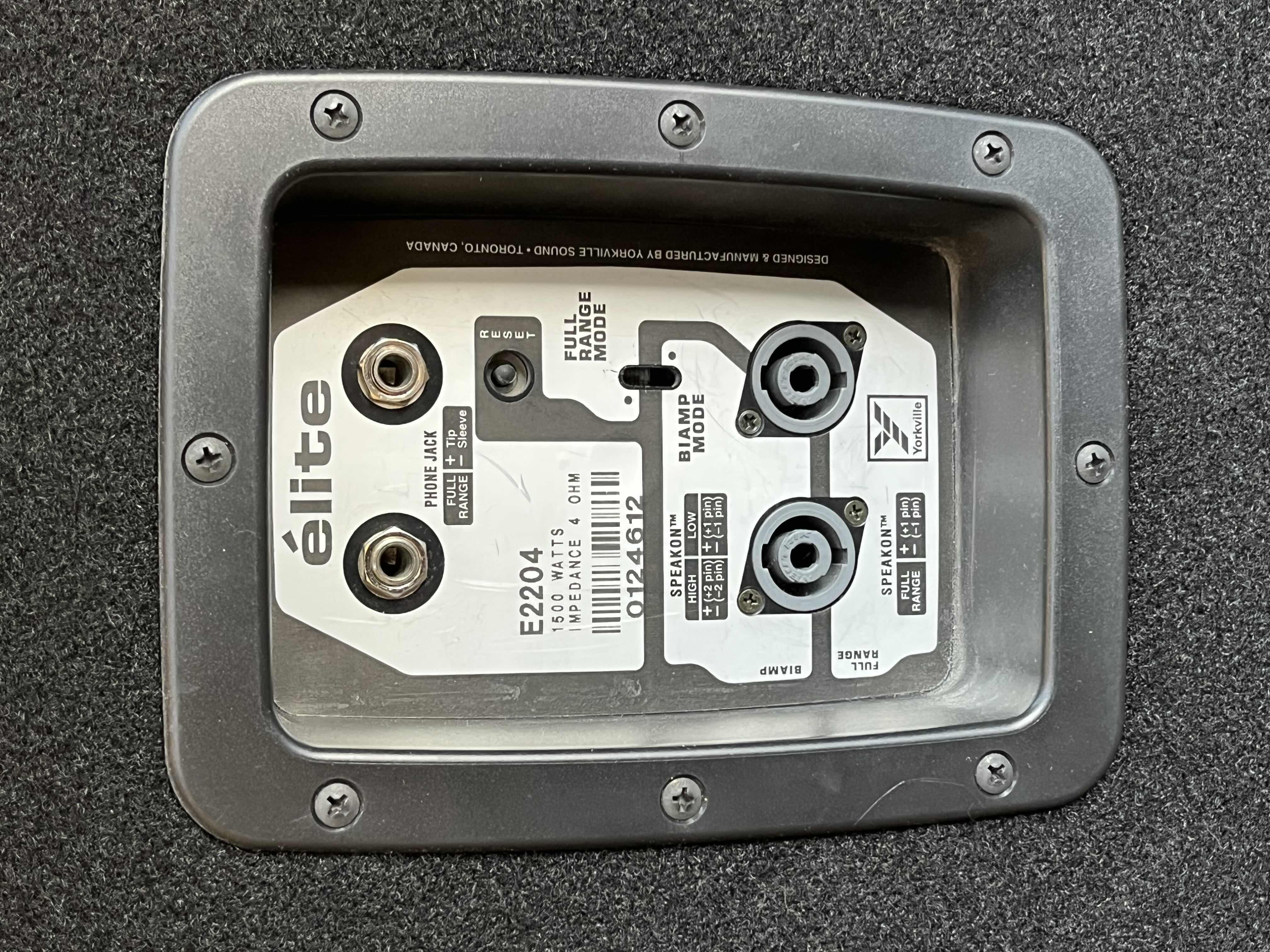 Photo 1 of YORKVILLE ELITE 1500WATT PRO SOUND SYSTEM LOUDSPEAKER E2204