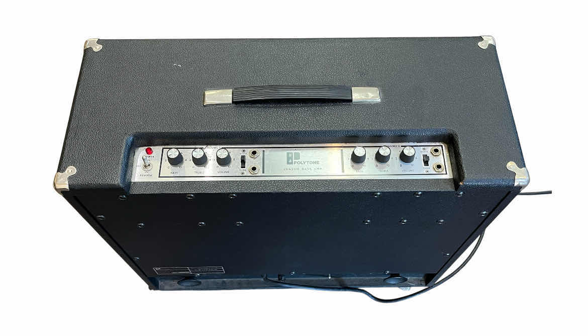 Photo 1 of POLYTONE 180WATT CUSTOM BASS AMP 101 W ORIGINAL COVER