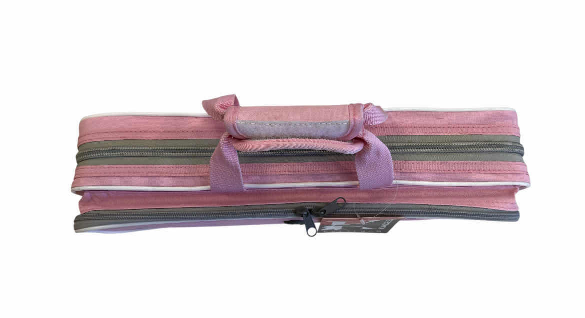 Photo 1 of KACES POLYFOAM BUTTERFLY PINK FLUTE GIG BAG