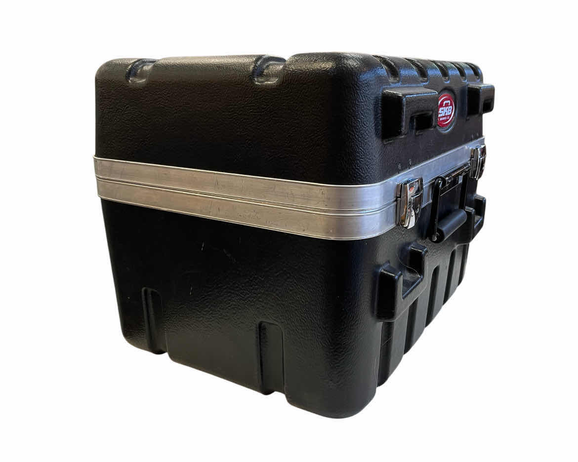 Photo 1 of SKB BLACK 12 SPACE MICROPHONE & ACCESSORY HARD CASE 18” X 14” H14”