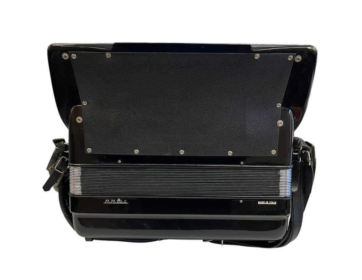 Photo 1 of GUERRINI DA VINCI PIANO ACCORDION MM20C W LEATHER HARD CASE