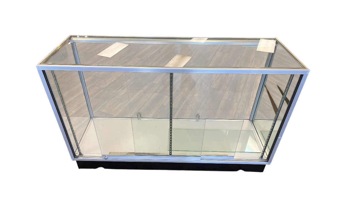 Photo 1 of STREAMLINE SHOWCASE COMMERCIAL RETAIL CLEAR GLASS DISPLAY CASE 60” X 20” H38”