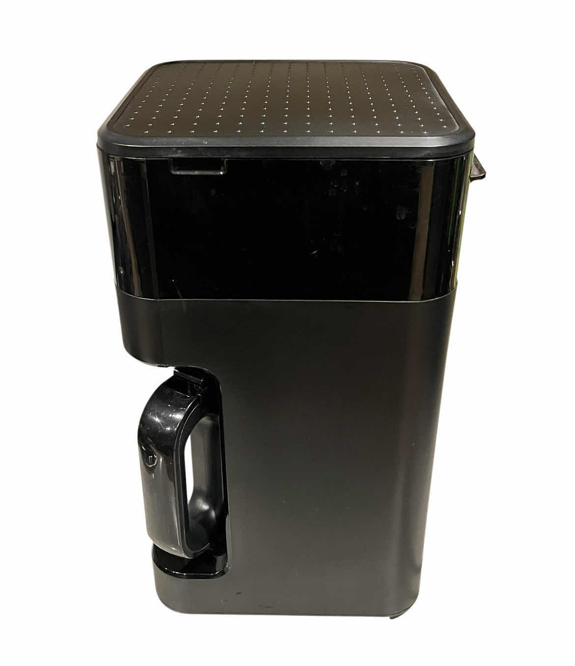 Photo 1 of BRAUN 12CUP DRIP COFFEE MAKER KF 7000