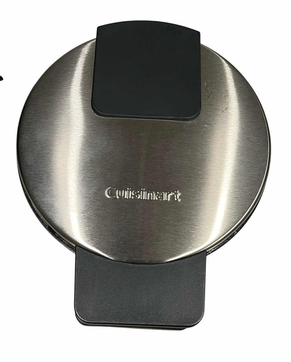 Photo 1 of CUISINART CLASSIC SINGLE WAFFLE MAKER WMR-CA