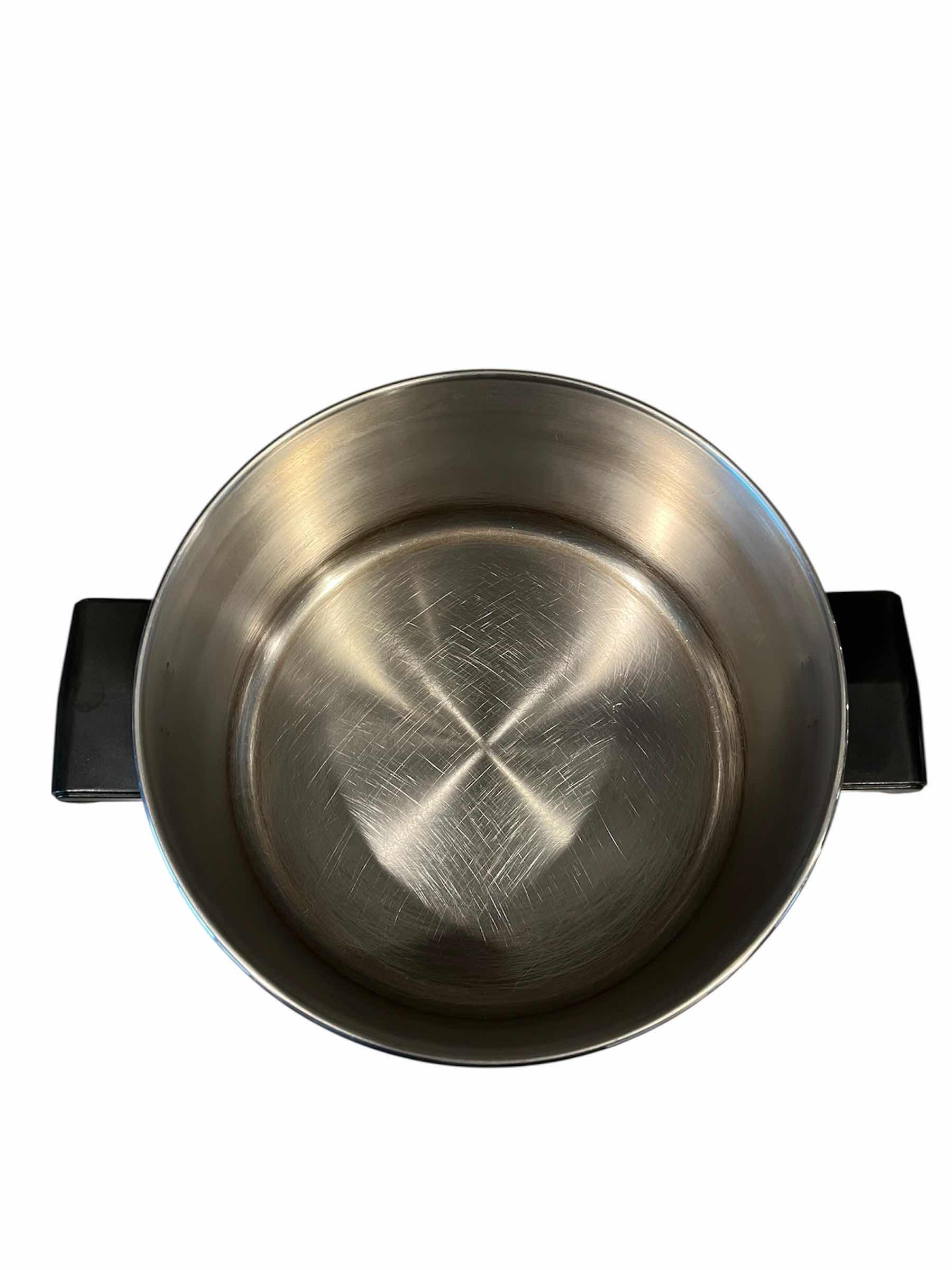 Photo 3 of FABERWARE 6QT STAINLESS STEEL SAUCE PAN W LID & STAINLESS STEEL 11.75” COLANDER STRAINER