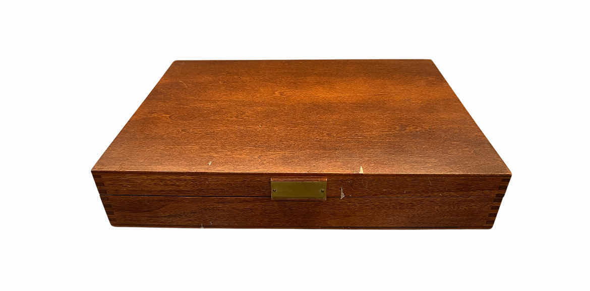 Photo 1 of ROGERS BROS IS 1847 REMEMBRANCE 77PC SILVERWARE SET W AMC WOOD CHEST & MIXED STERLING, SILVER-PLATED, STAINLESS FLATWARE