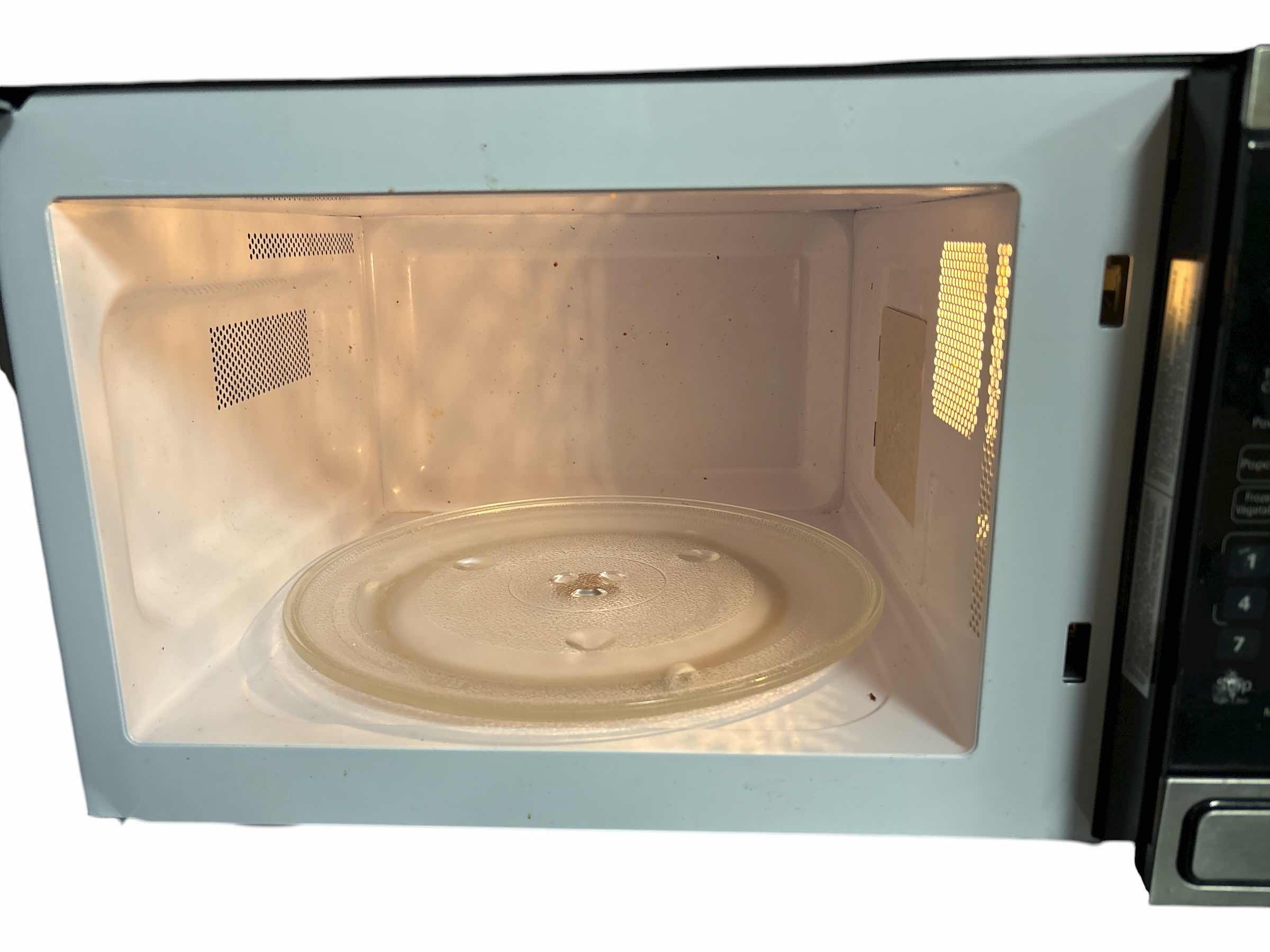 Photo 1 of DANBY MICROWAVE 20”X15”H12”