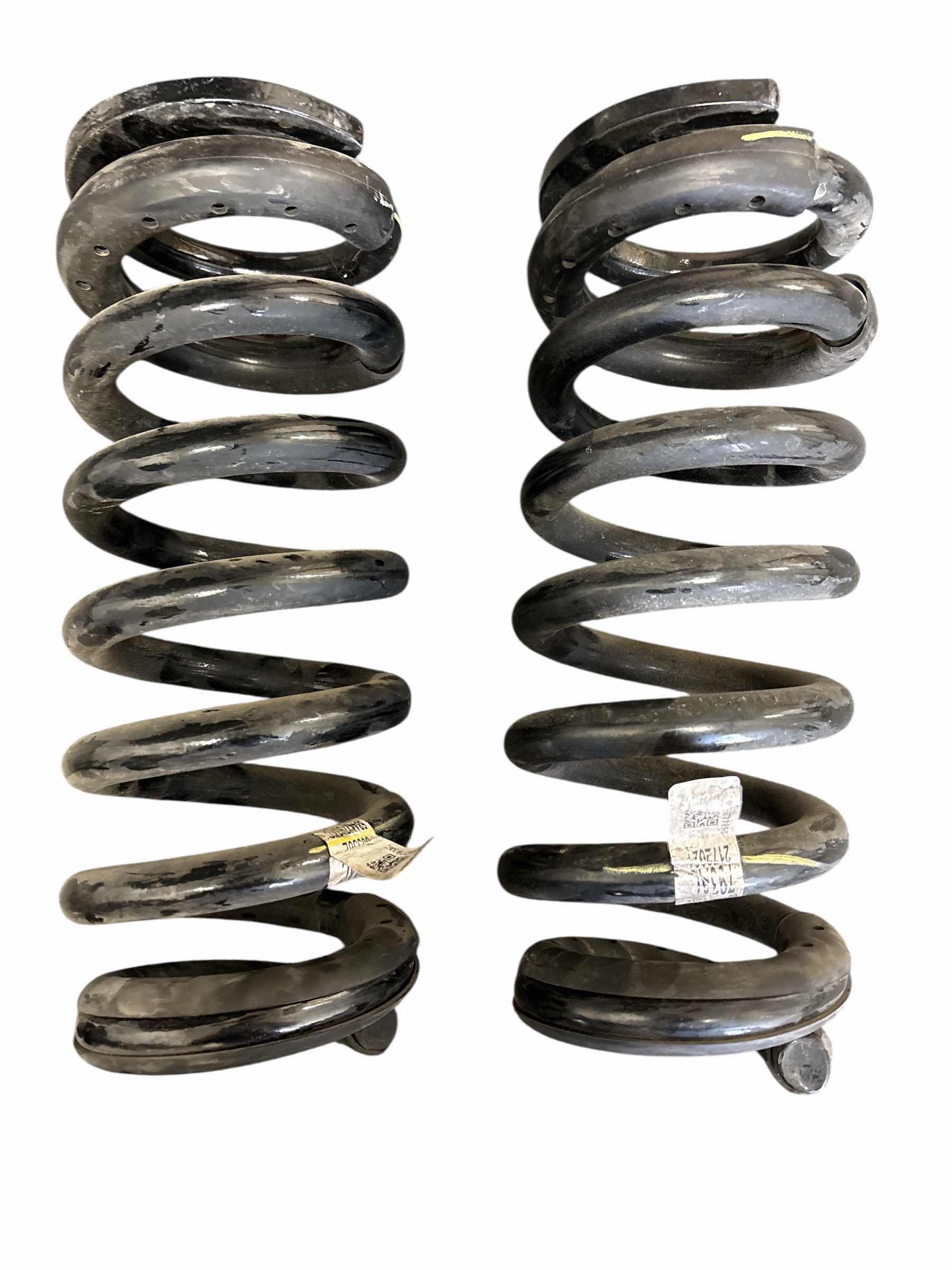 Photo 1 of (2)PCS SUSPENSION COIL SPRING H15.5”