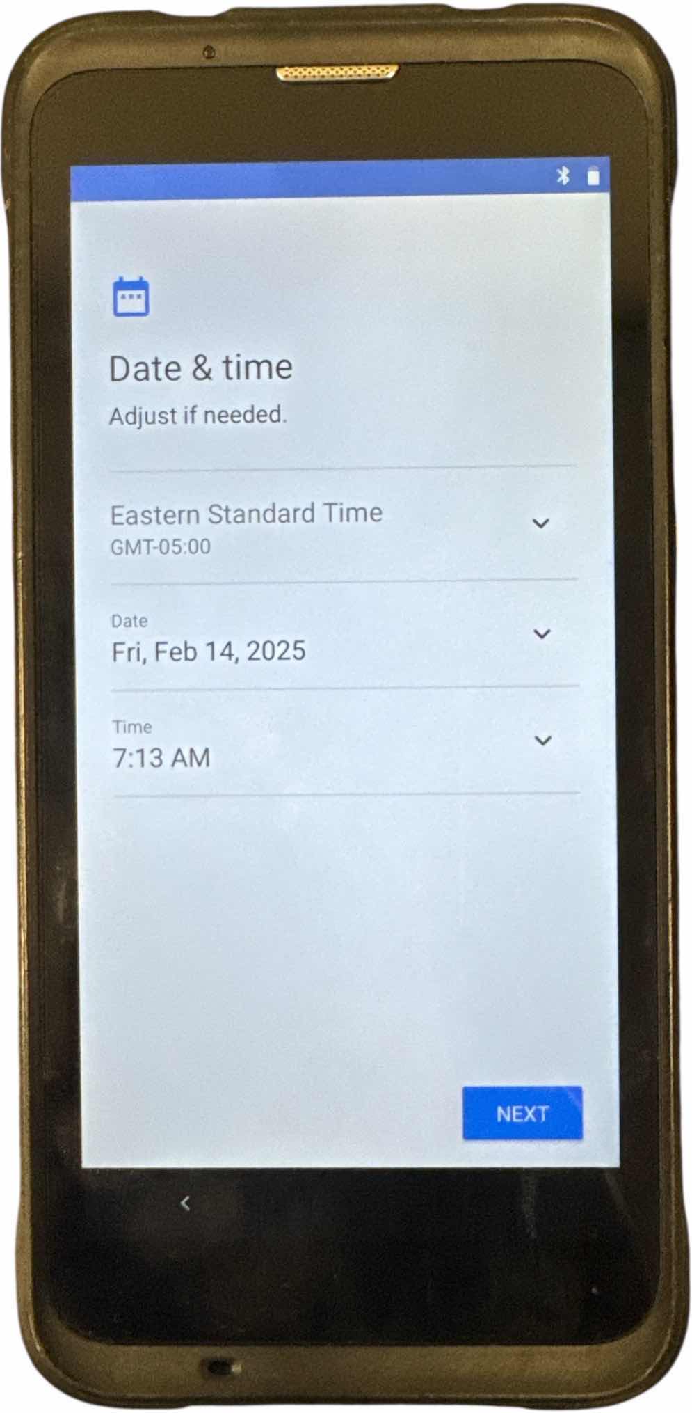 Photo 2 of ANDROID CHAINWAY C66 WIRELESS INTEGRATED BARCODE READER RFID SCANNER W GUN GRIP HANDLE