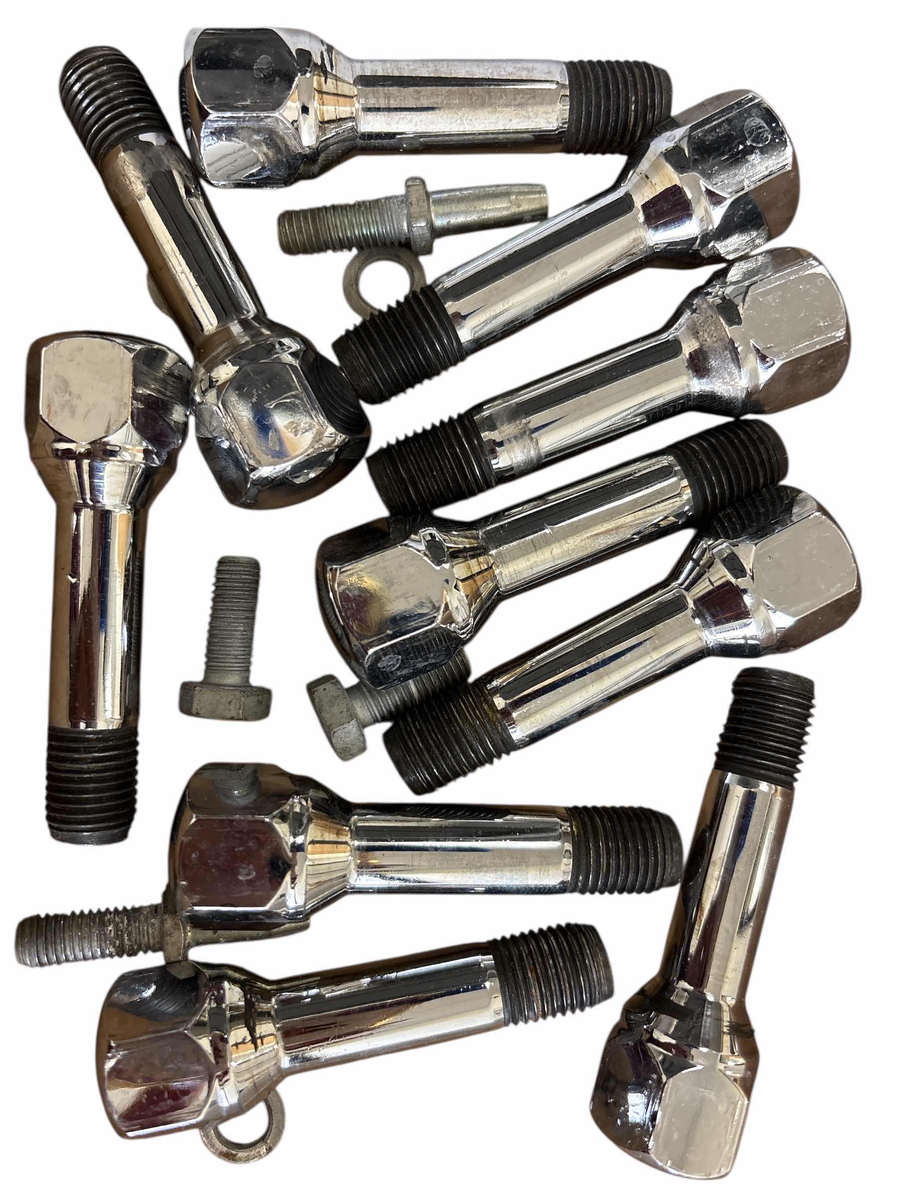 Photo 1 of $150 FERRARI OEM-STYLE LUG BOLTS