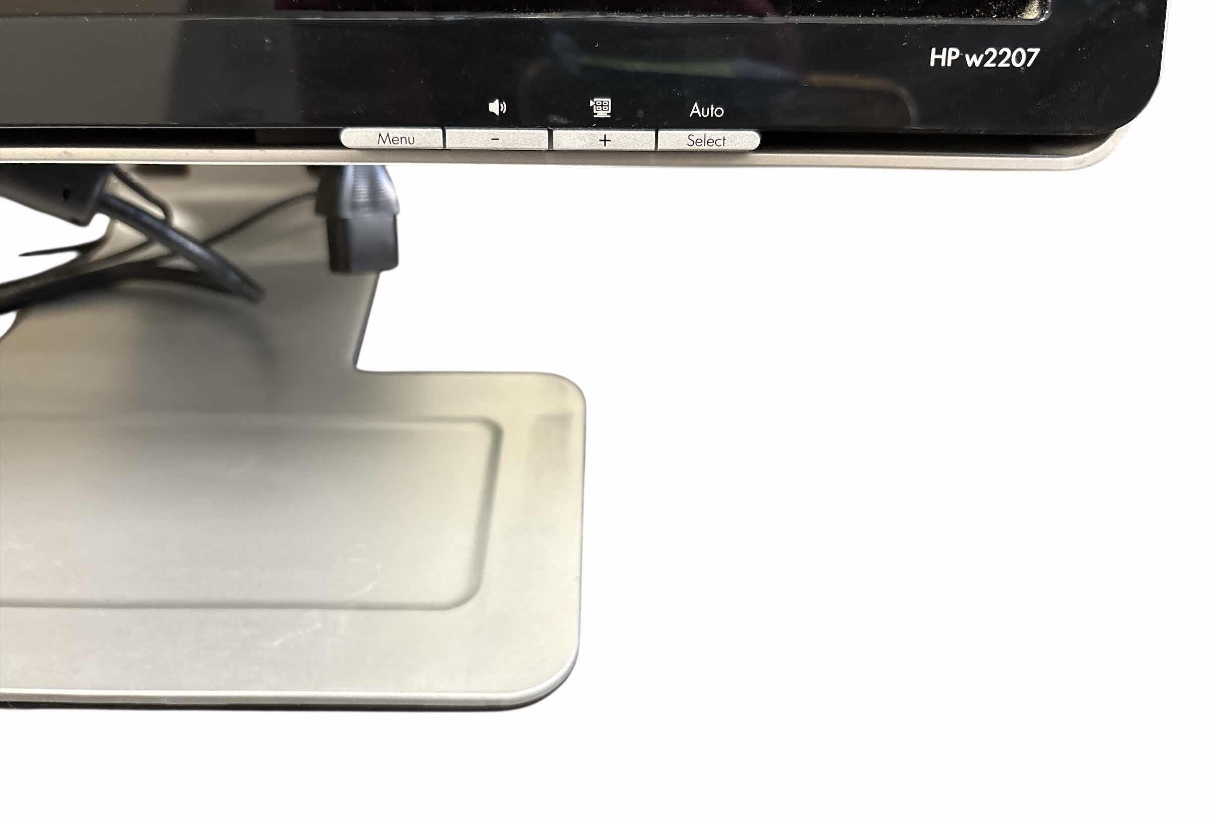 Photo 3 of HP 22” MONITOR WITH PIVOTING SCREEN