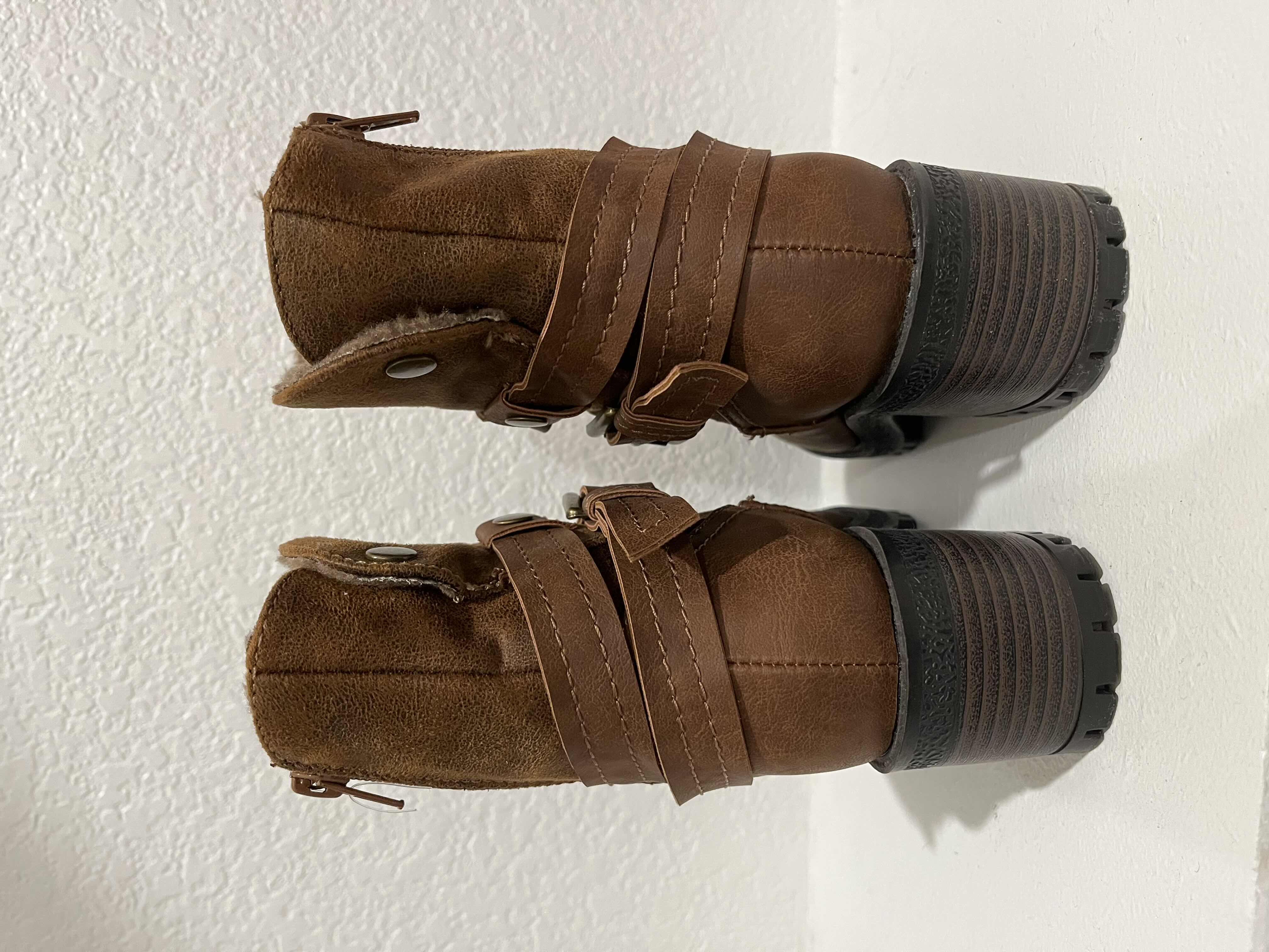 Photo 1 of BROWN LEATHER BOOTS BOOTIES WOMENS SIZE 5.5