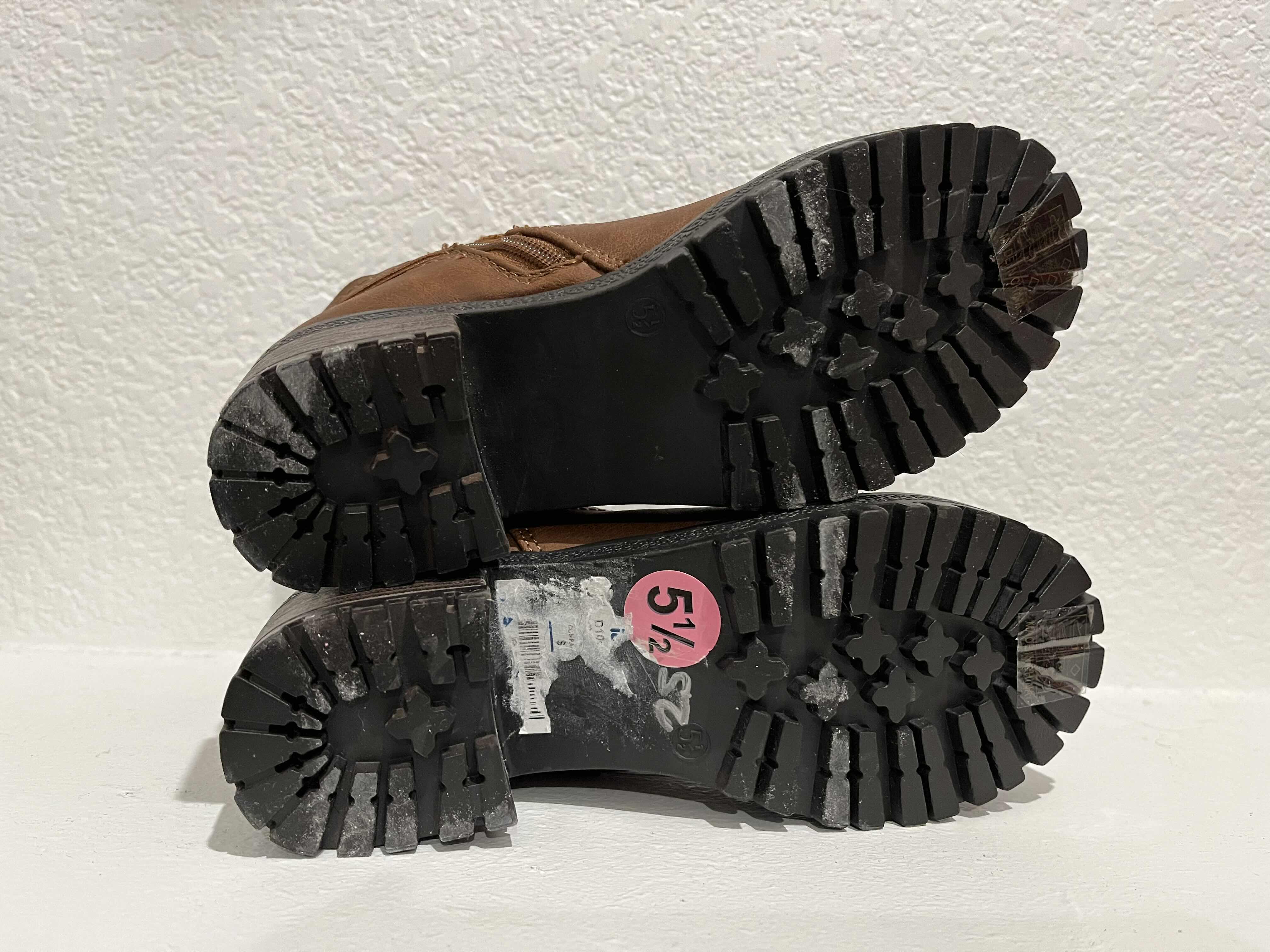 Photo 1 of BROWN LEATHER BOOTS BOOTIES WOMENS SIZE 5.5