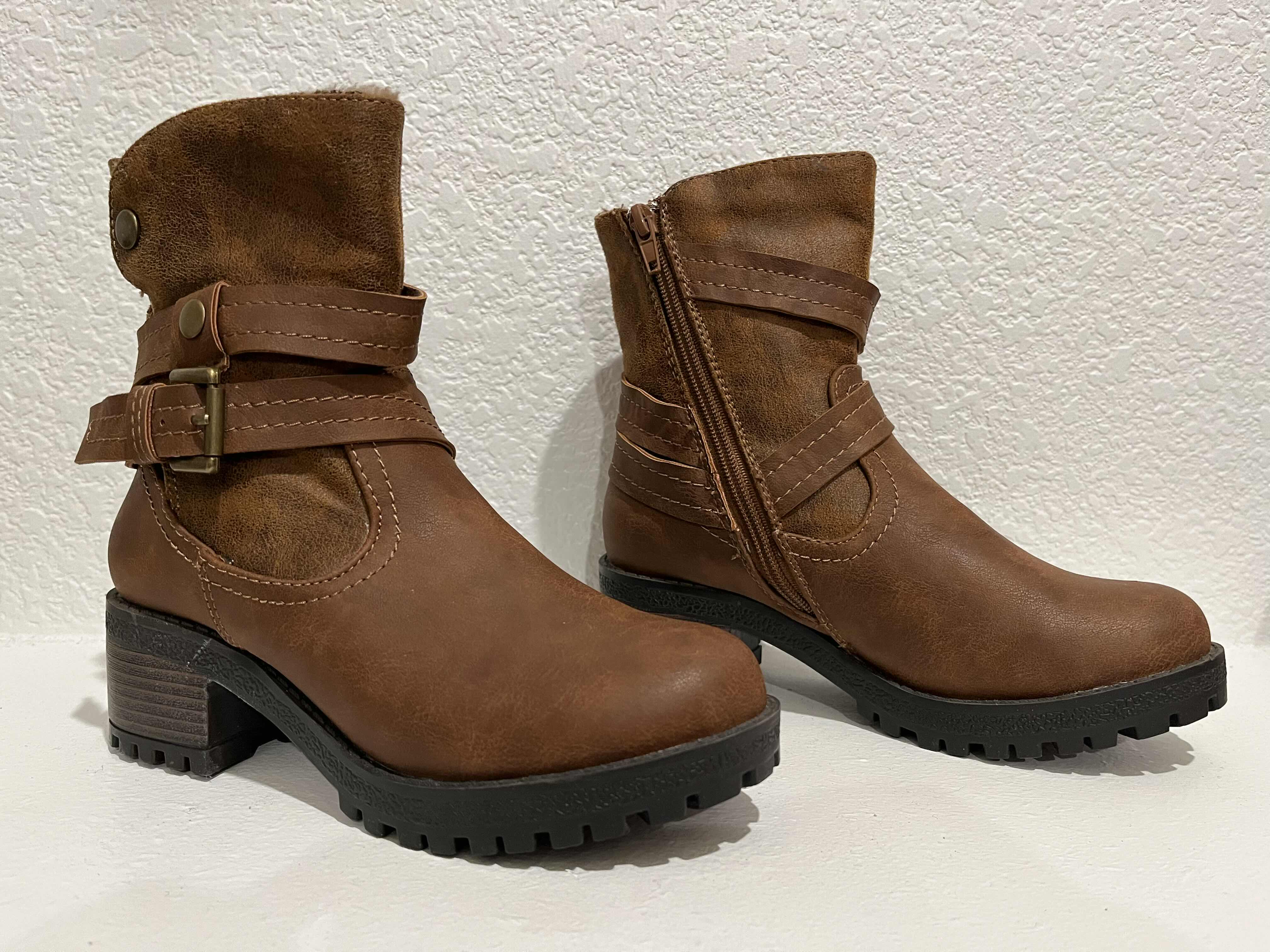 Photo 1 of BROWN LEATHER BOOTS BOOTIES WOMENS SIZE 5.5