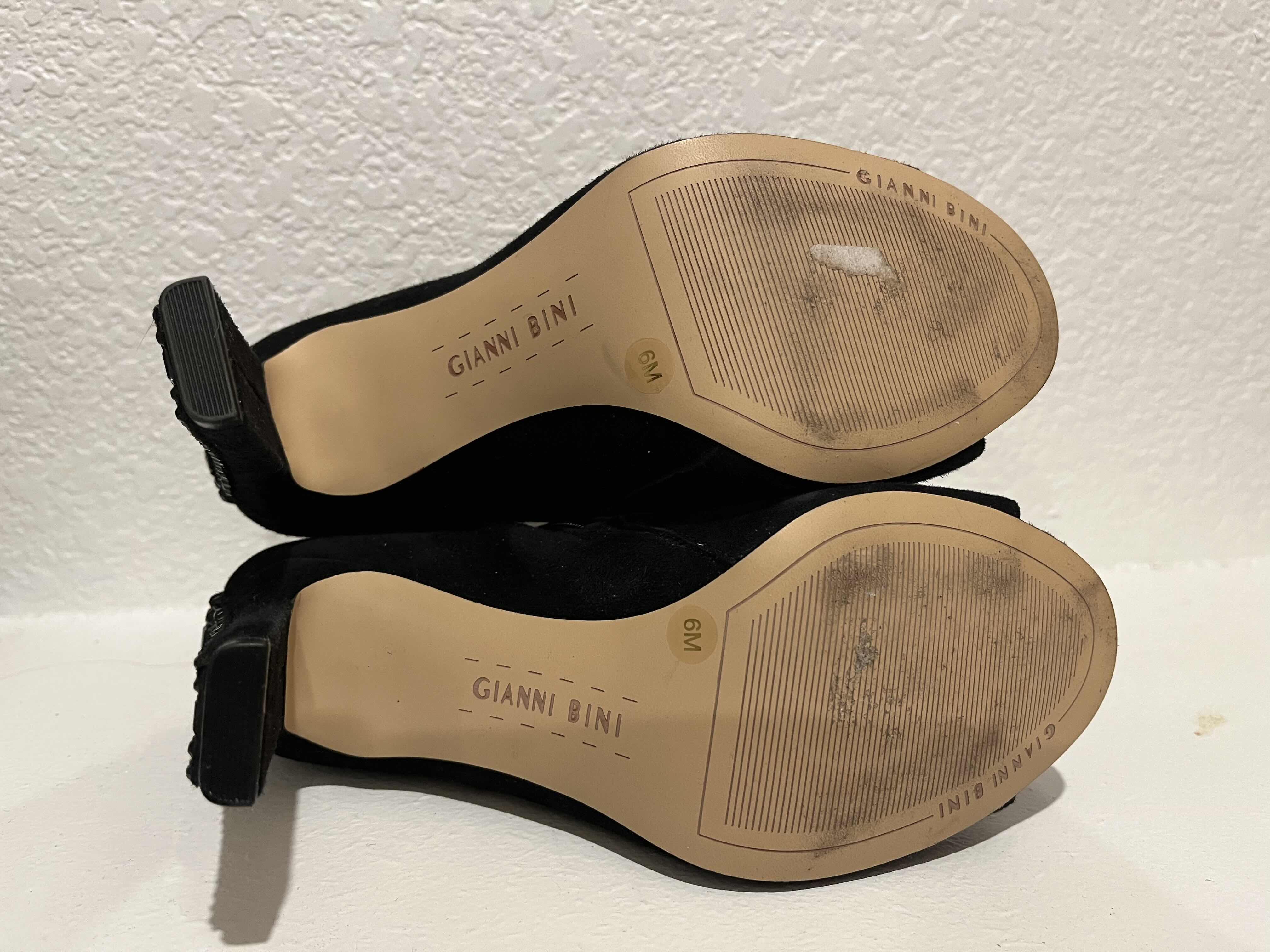 Photo 1 of GIANNI BINI OPEN TOE HEELS WOMENS SIZE 6