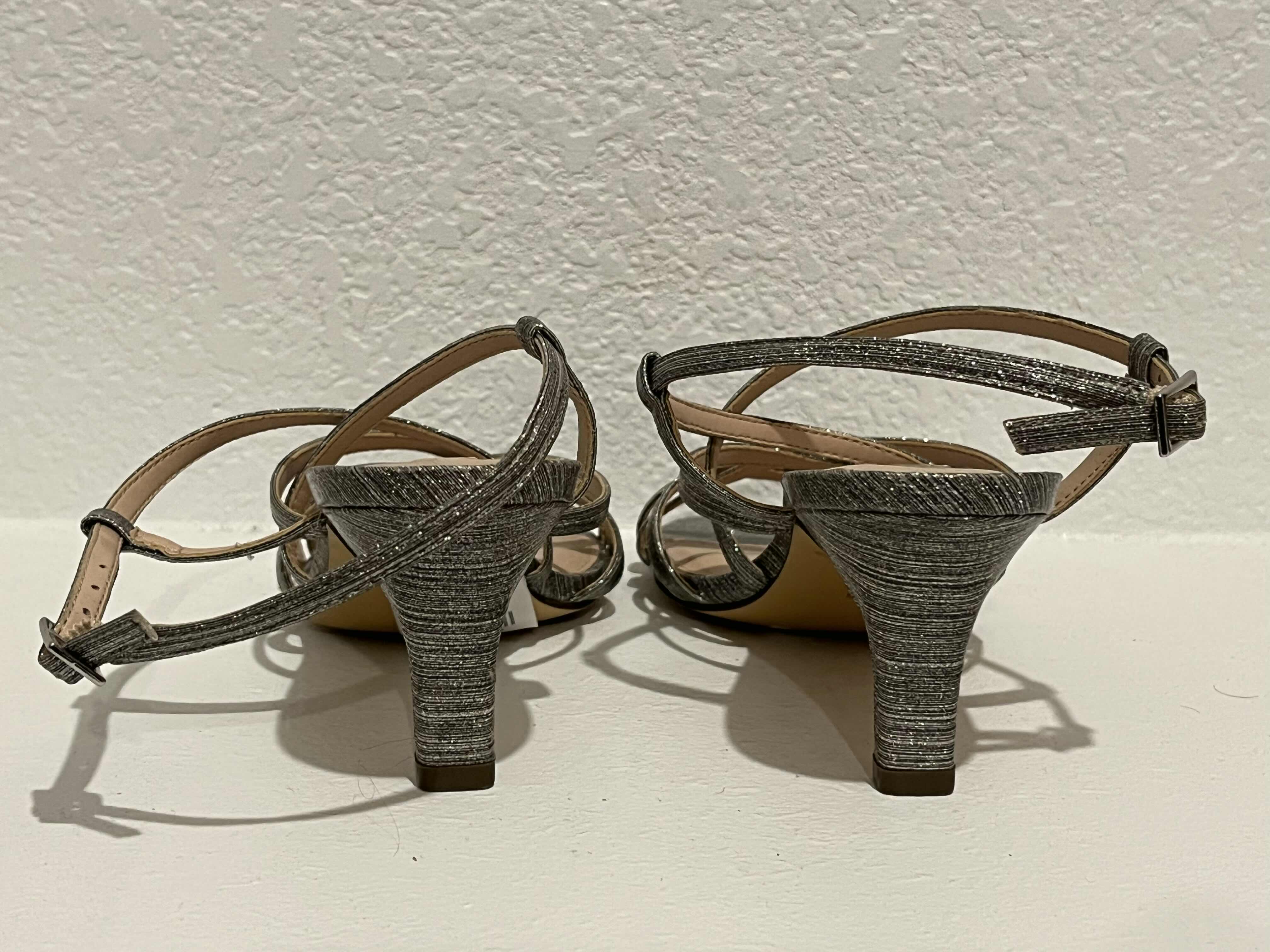 Photo 1 of NINA SPARKLE STRAP SANDALS WOMENS SIZE 5.5