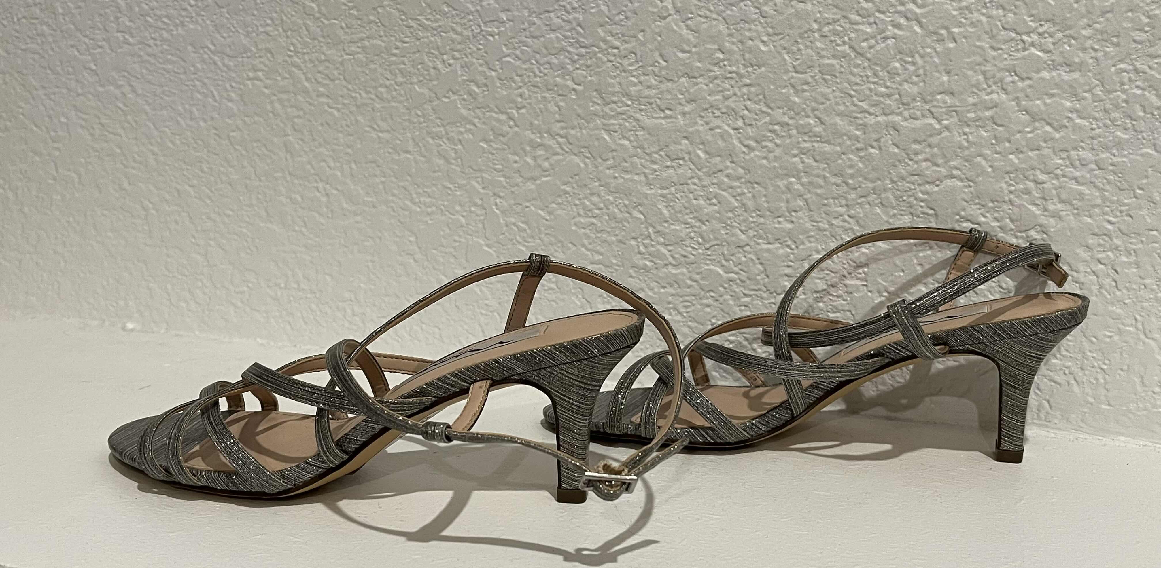 Photo 1 of NINA SPARKLE STRAP SANDALS WOMENS SIZE 5.5