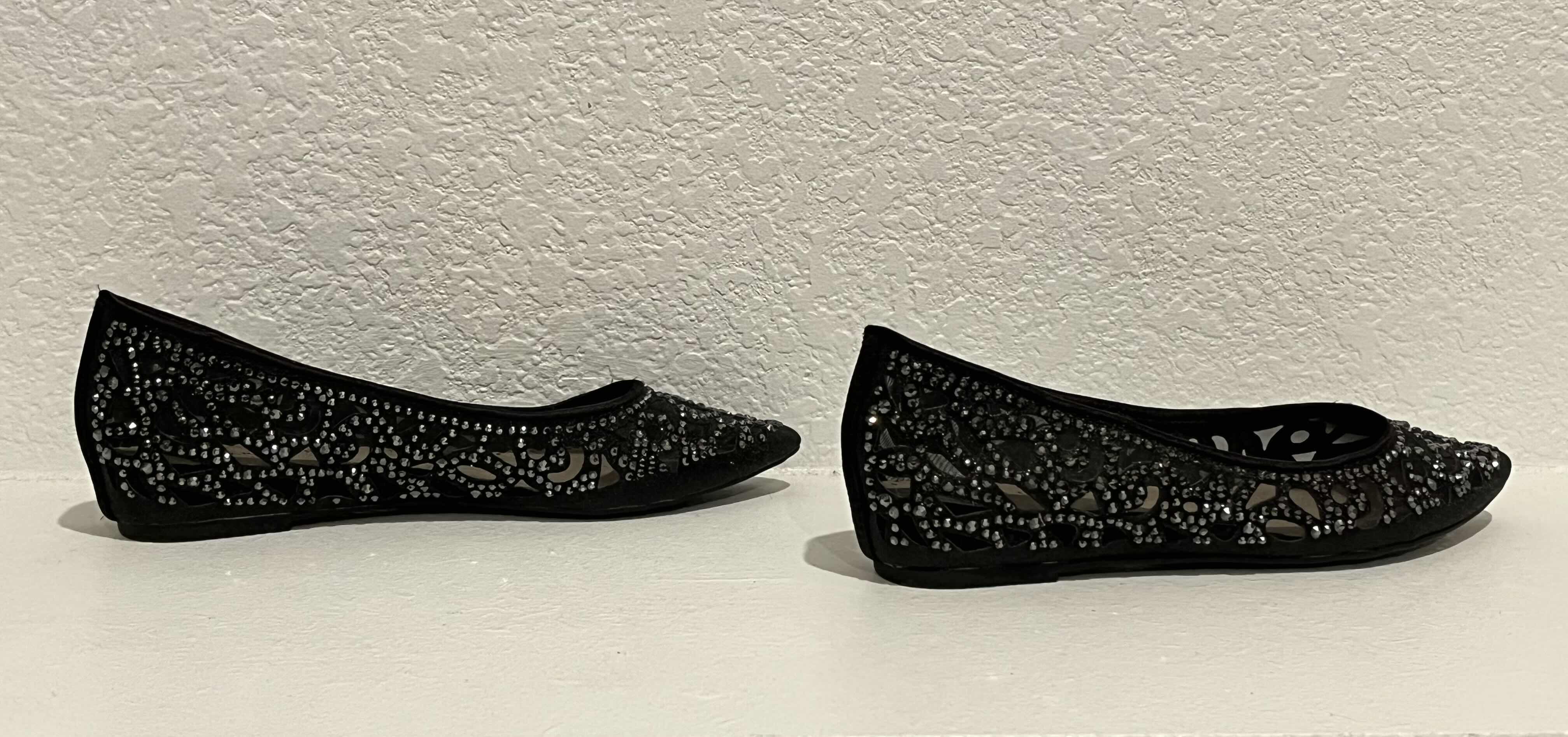 Photo 1 of CHARTER CLUB TONINA POINTED FLATS WOMENS SIZE 5