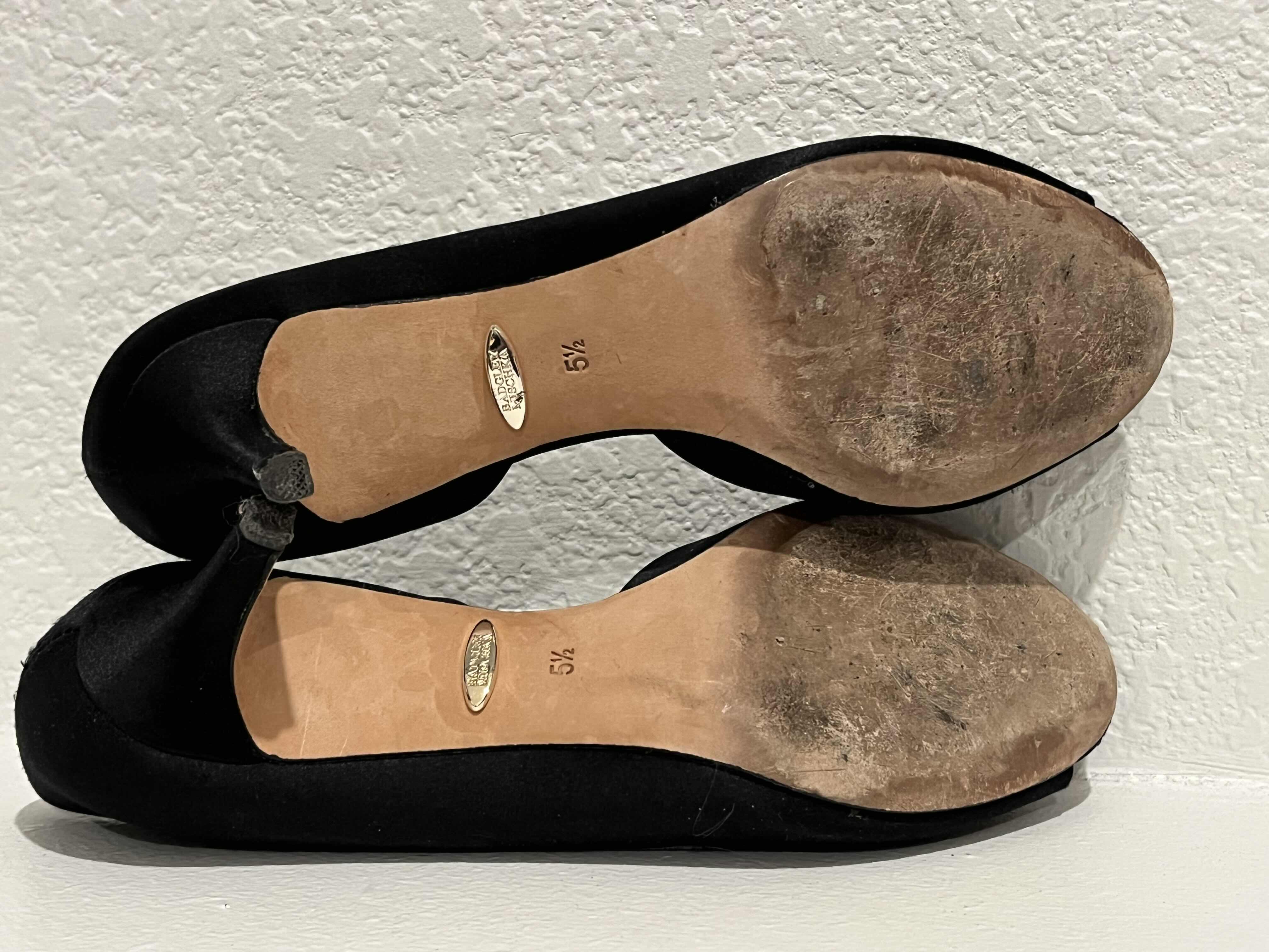 Photo 1 of BADGLEY MISCHKA OPEN TOED HEELS WOMENS SIZE 5.5