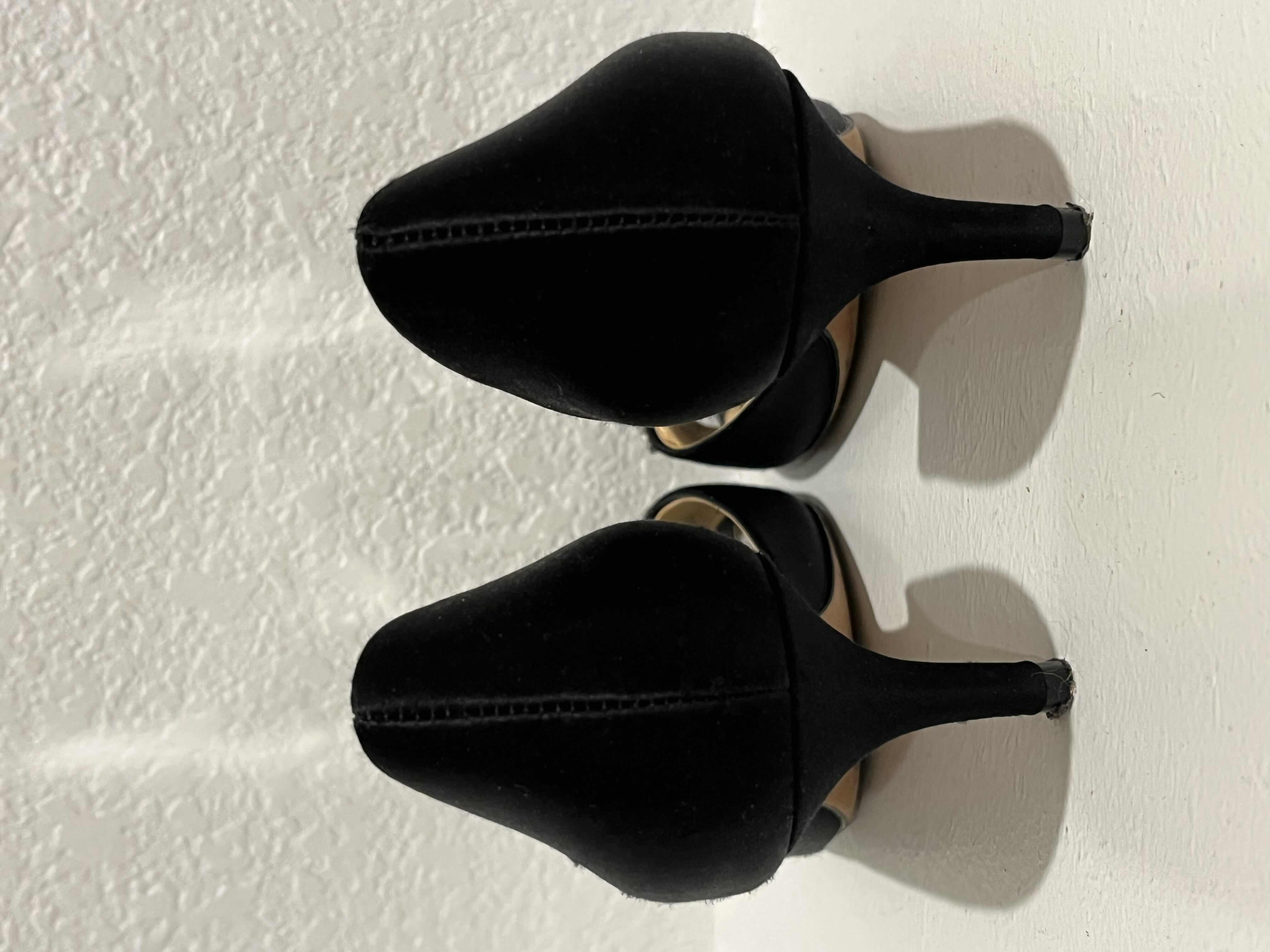 Photo 1 of BADGLEY MISCHKA OPEN TOED HEELS WOMENS SIZE 5.5