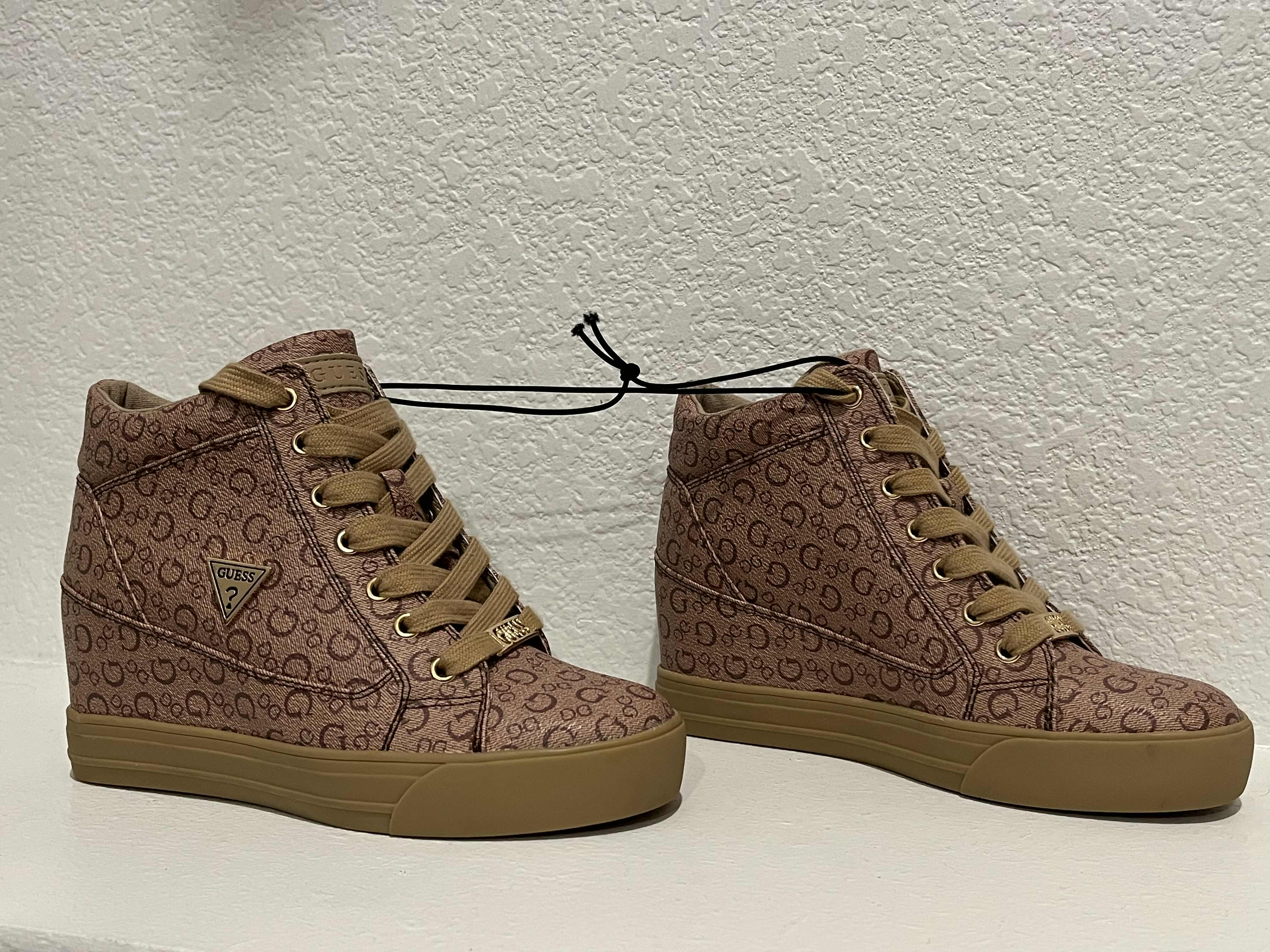 Photo 1 of NEW GUESS LEATHER SHOES WOMENS SIZE 5.5