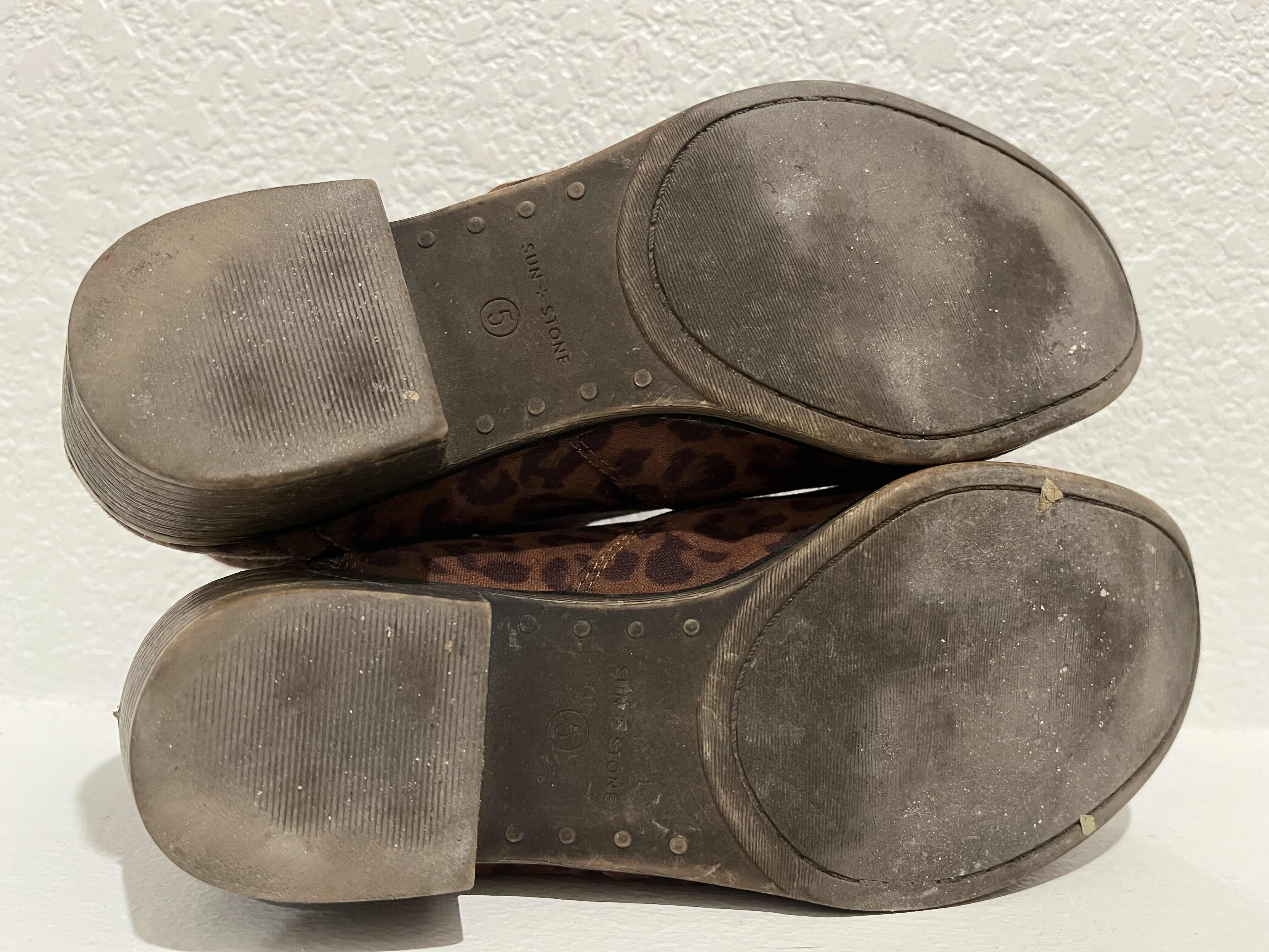 Photo 1 of SUN STONE CHEETAH PRINT BOOTIES BOOTS WOMENS SIZE 5