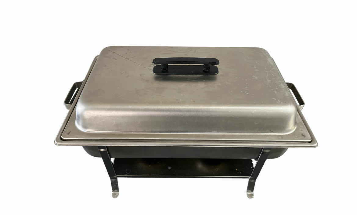 Photo 1 of POLAR WARE CONTINENTAL WELDED CHAFER FOOD WARMING STATION W LID & BOX 24” X 14” H12”