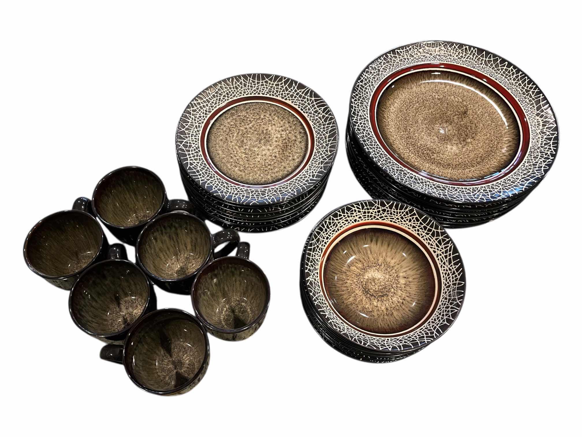 Photo 1 of AMERICAN ATELIER MARKHAM SQUARE 27PC DISH SET-PLATES, BOWLS & MUGS