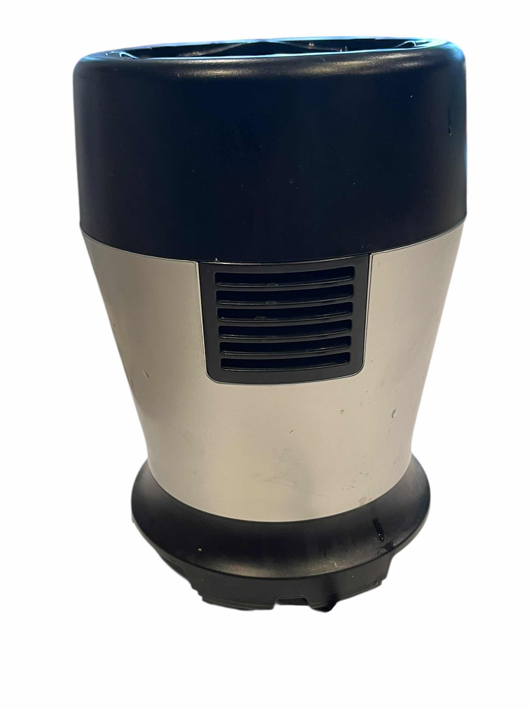 Photo 1 of NINJA PRO 900W BLENDER ONLY BL450