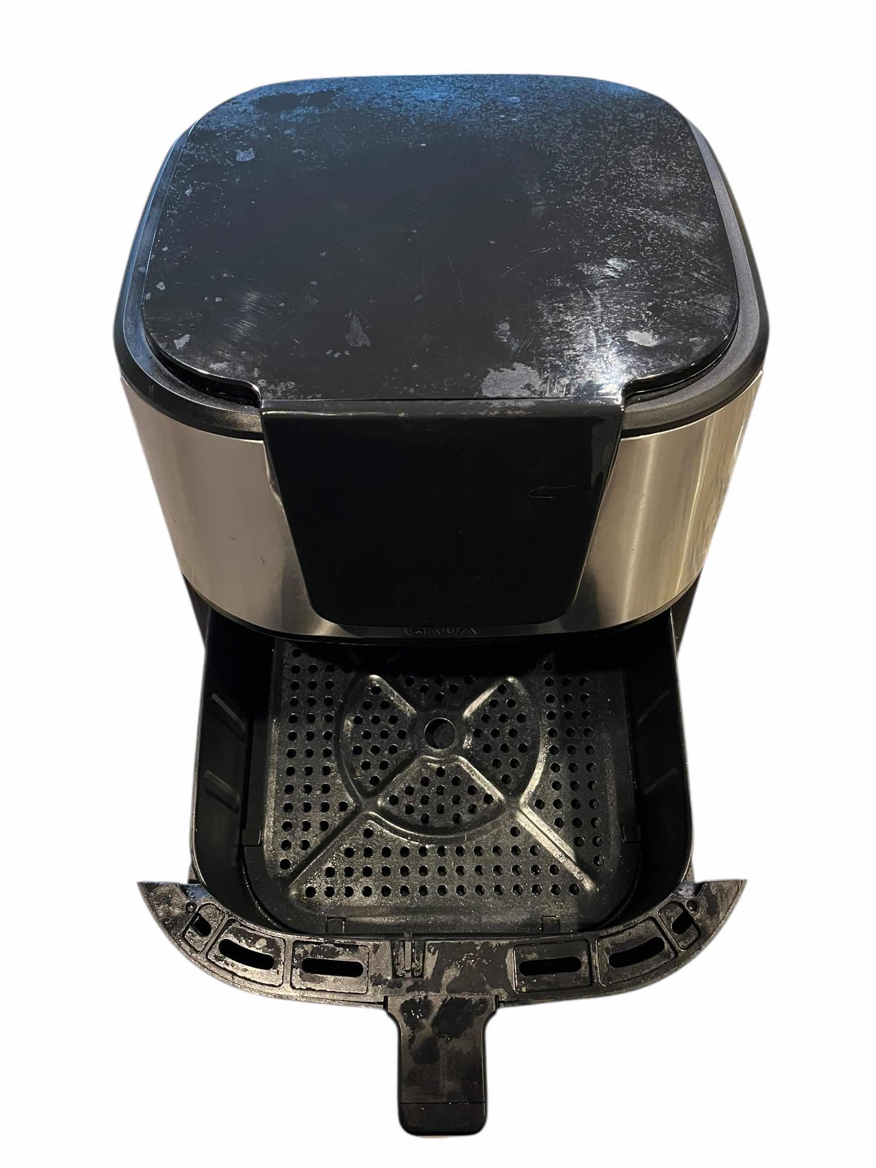 Photo 1 of CRUX 6.3QT AIR FRYER ZH-9705D