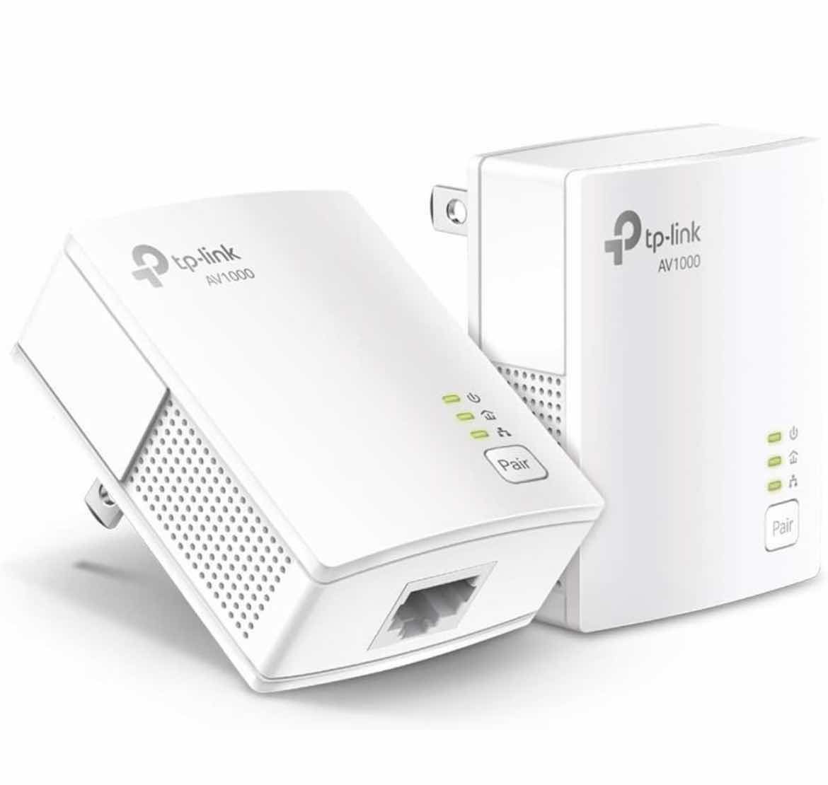 Photo 1 of TP-LINK GIGABIT POWER LINE STARTER KIT TL-PA7017 KIT(US) Ver:4.6