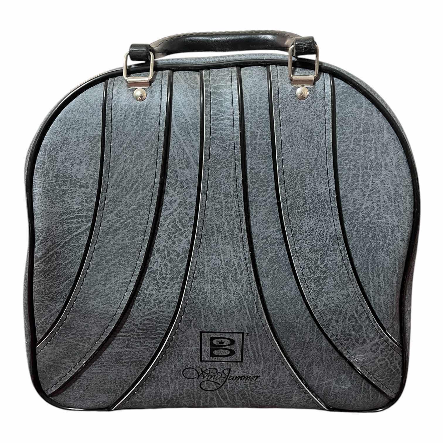 Photo 1 of BRUNSWICK WIND JAMMER GRAY BOWLING BOWL BAG