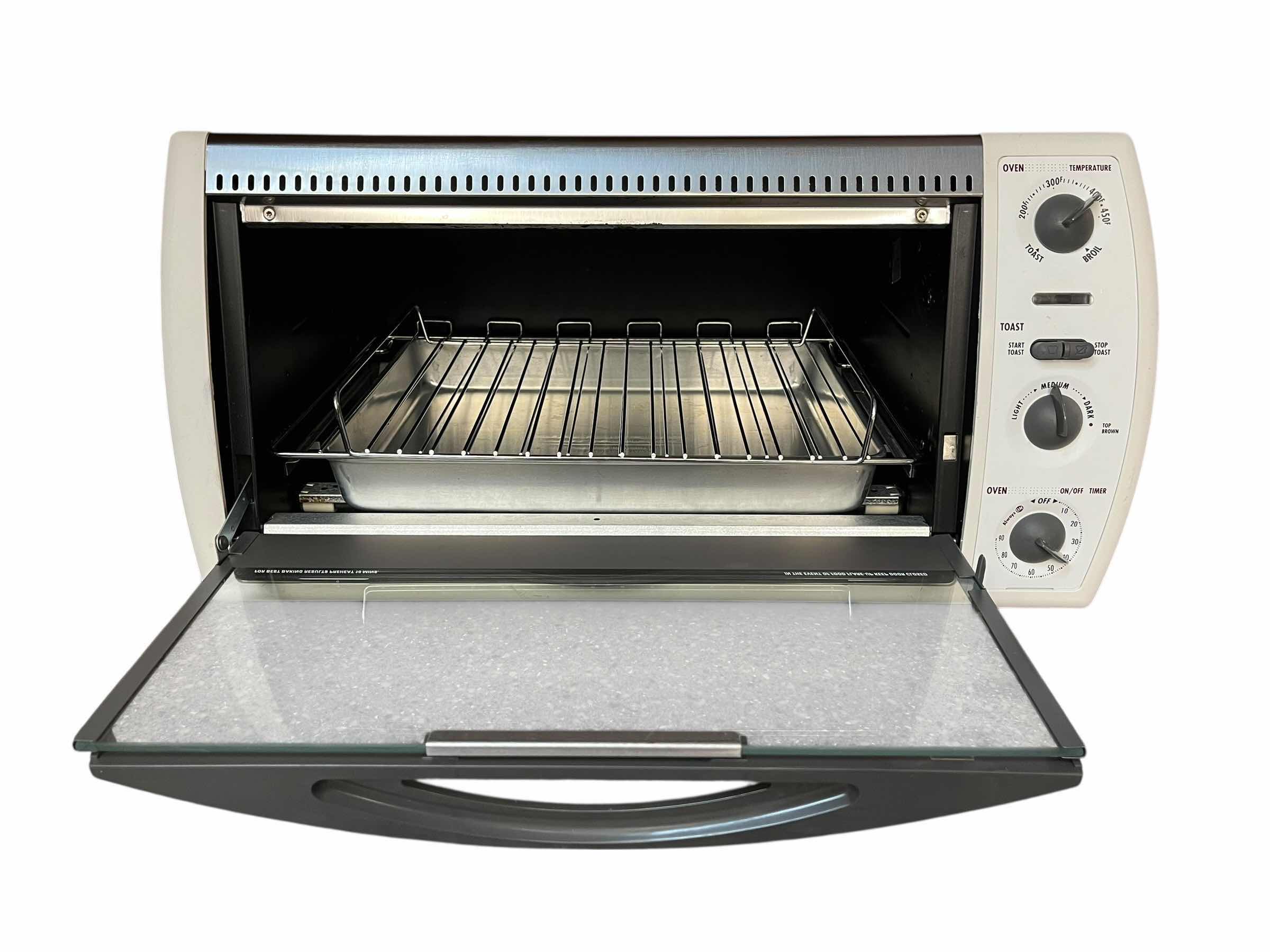 Photo 1 of BLACK & DECKER DINING-IN TOASTER OVEN BROILER