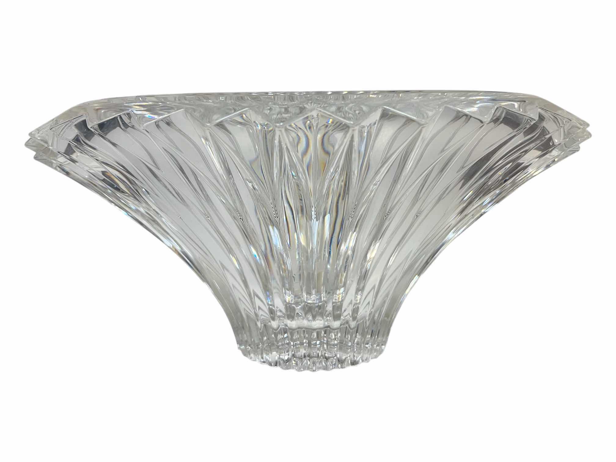 Photo 1 of MIKASA EXCELSIOR CRYSTAL BOWL 12” X 9” H5.5”