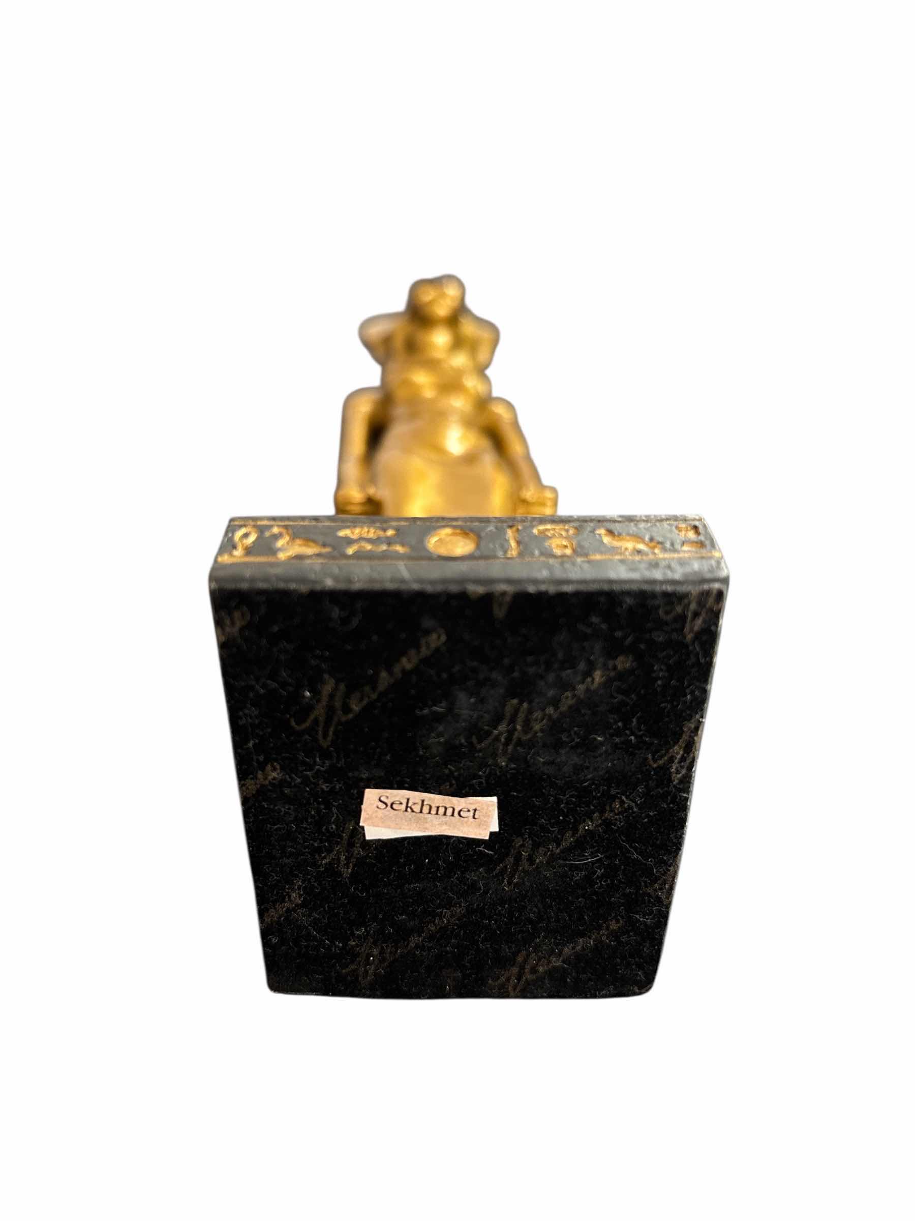 Photo 1 of MYTHS & LEGENDS SEKHMENT THE LIONESS-HEADED GODDESS 9” STATUE, SUMMIT COLLECTION 2000