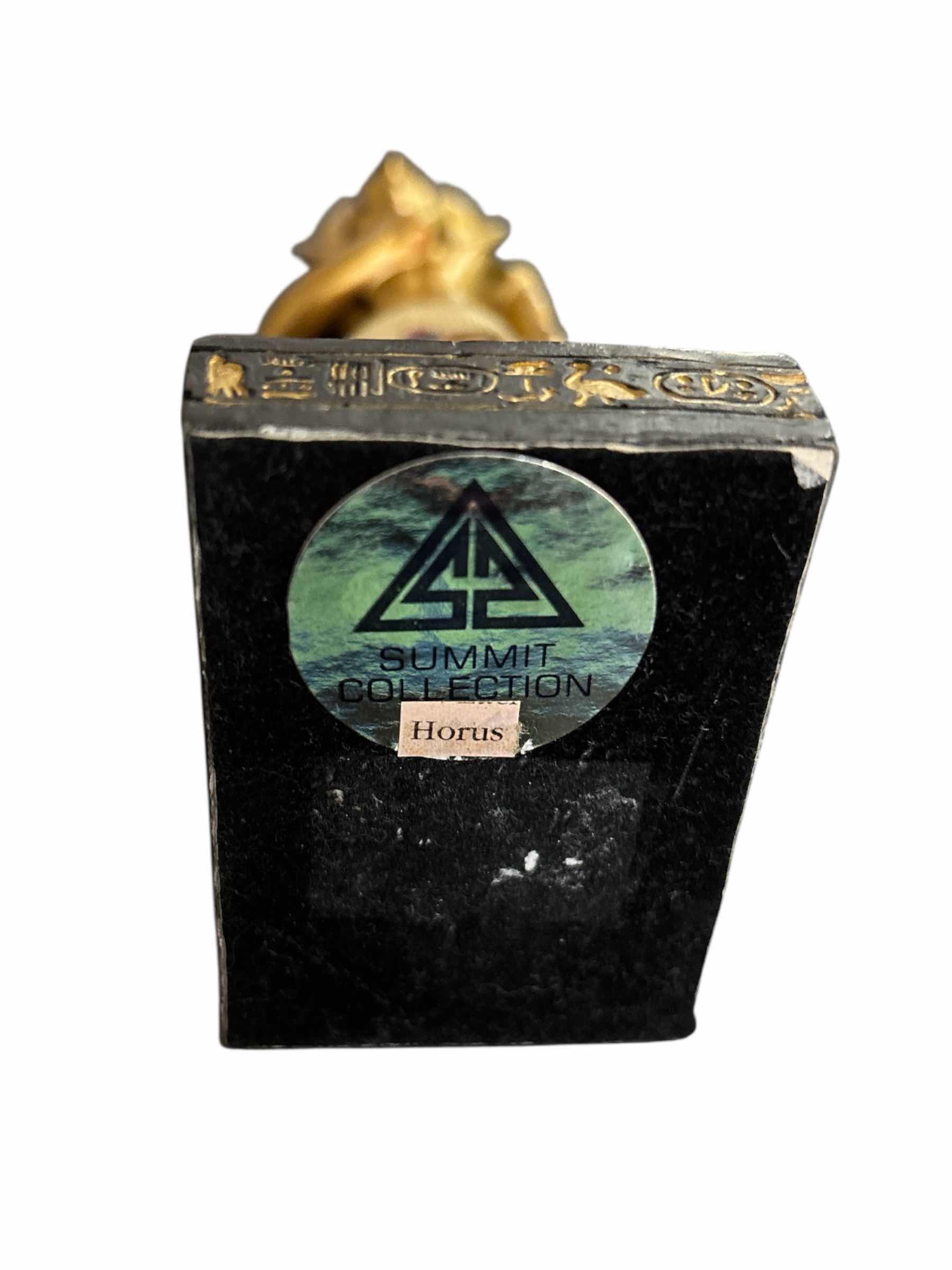 Photo 1 of MYTHS & LEGEND HORUS- GOD OF THE EGYPTIAN REALM 8.75” STATUE, SUMMIT COLLECTION 2000
