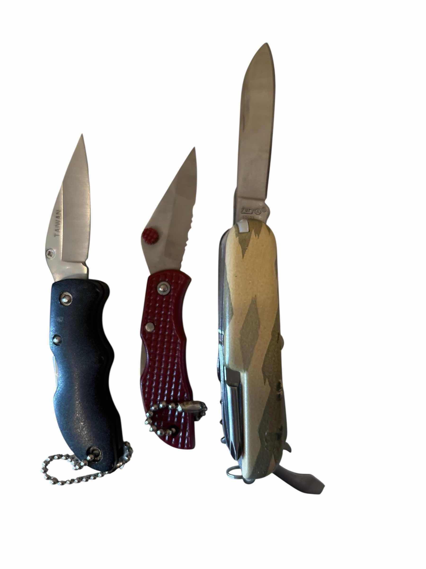 Photo 1 of (3)PCS MULTI TOOL AND KNIVES