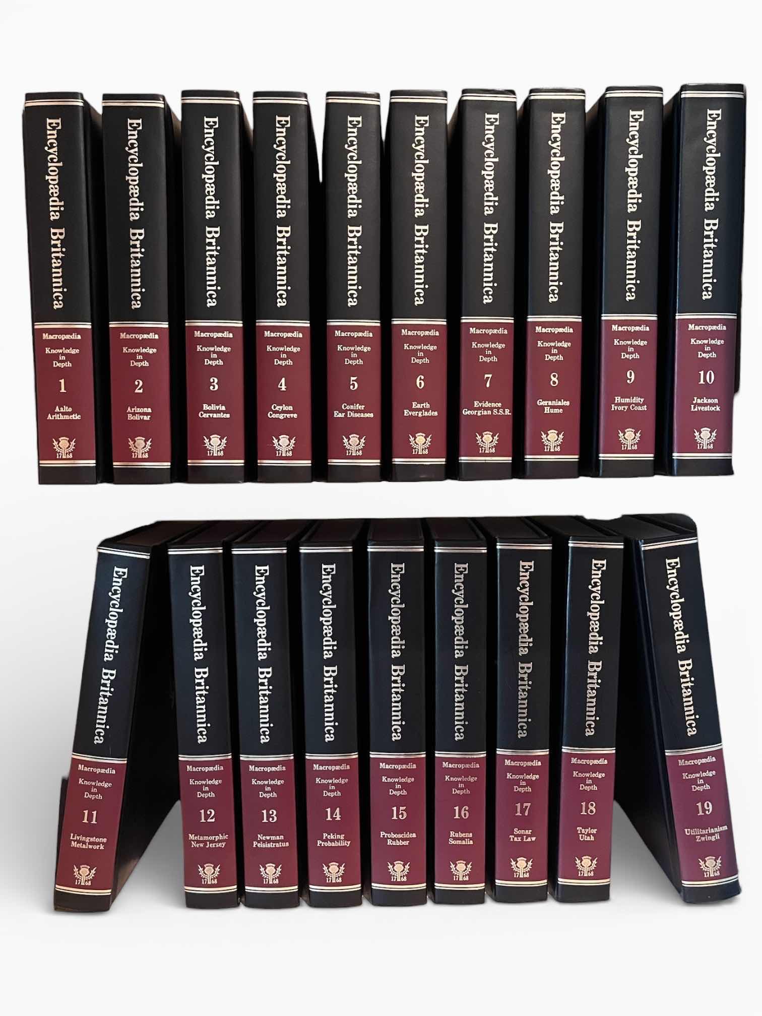 Photo 1 of ENCYCLOPEDIA BRITANNICA MACROPAEDIA KNOWLEDGE IN DEPTH SET VOLUME 1 – 19