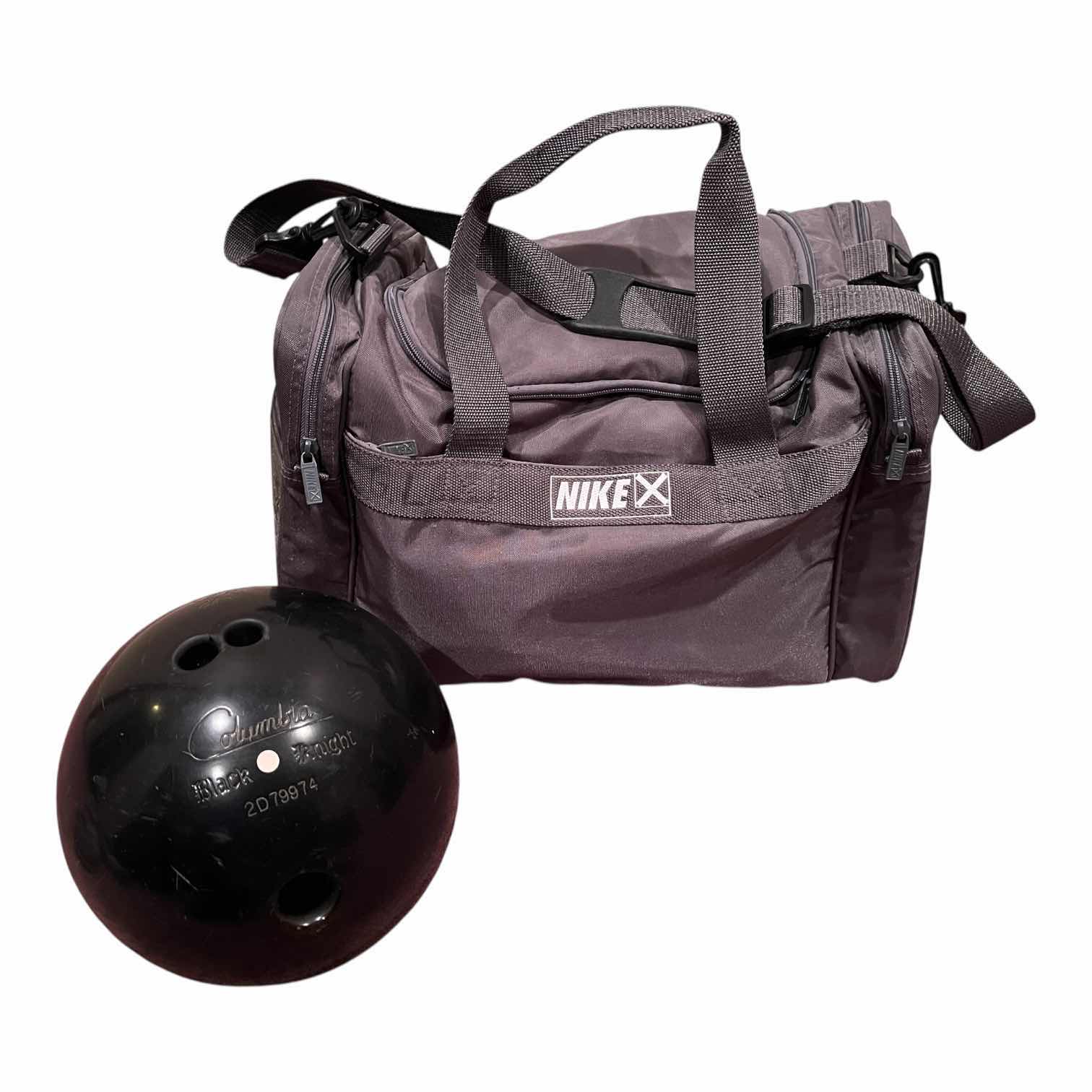 Photo 1 of COLUMBIA BLACK KNIGHT BOWLING BALL 2D79974 W NIKE GRAY PRO BOWLING DUFFEL BAG